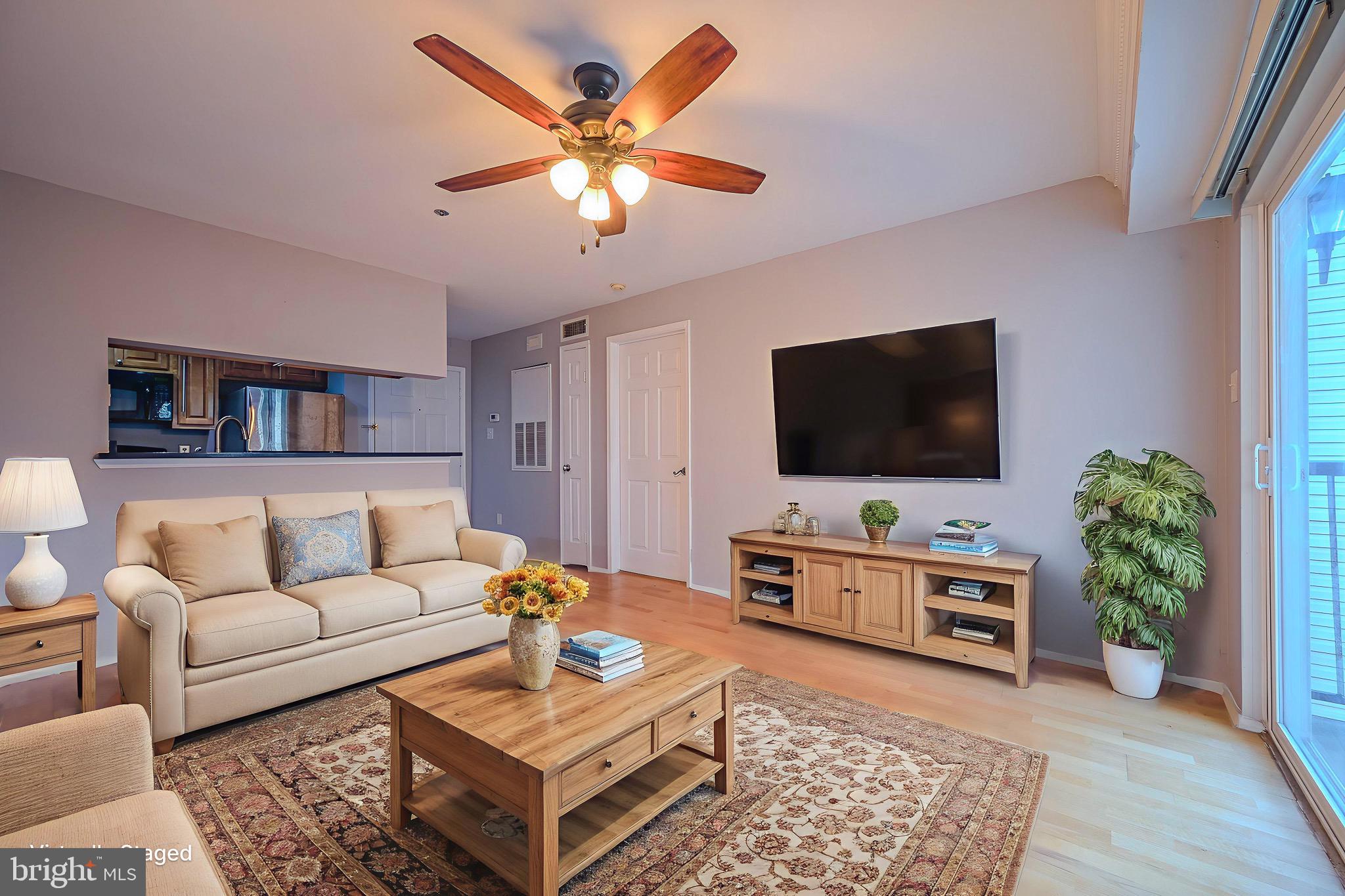 POINTE AT PARK CENTER - Residential Lease