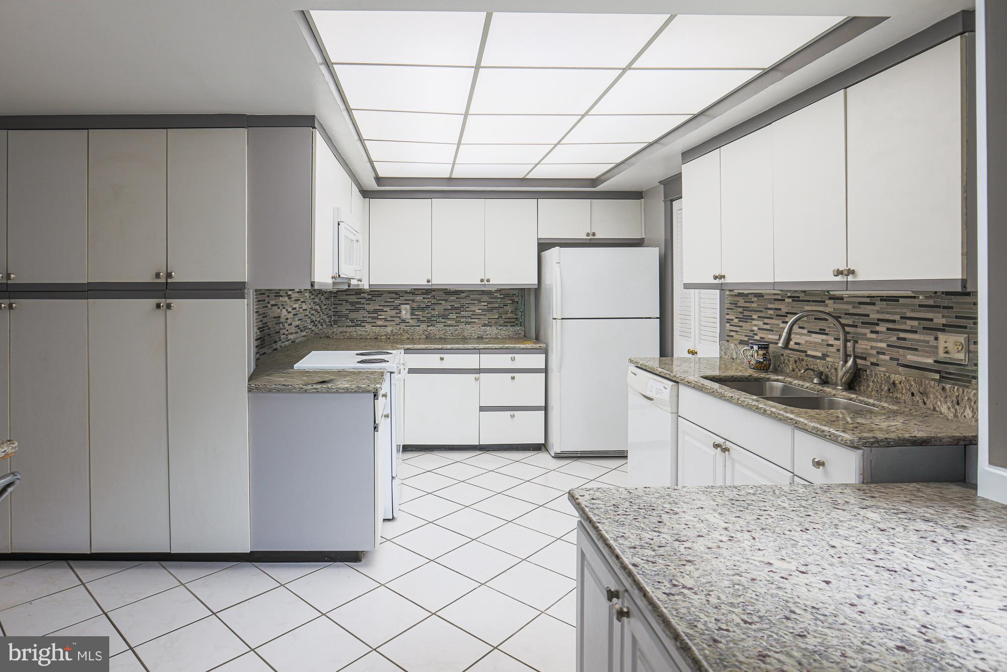 UPPER PARK HEIGHTS - Residential