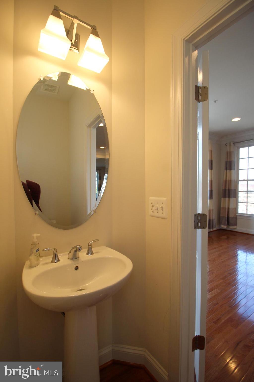 MARSHALL HEIGHTS - Residential Lease