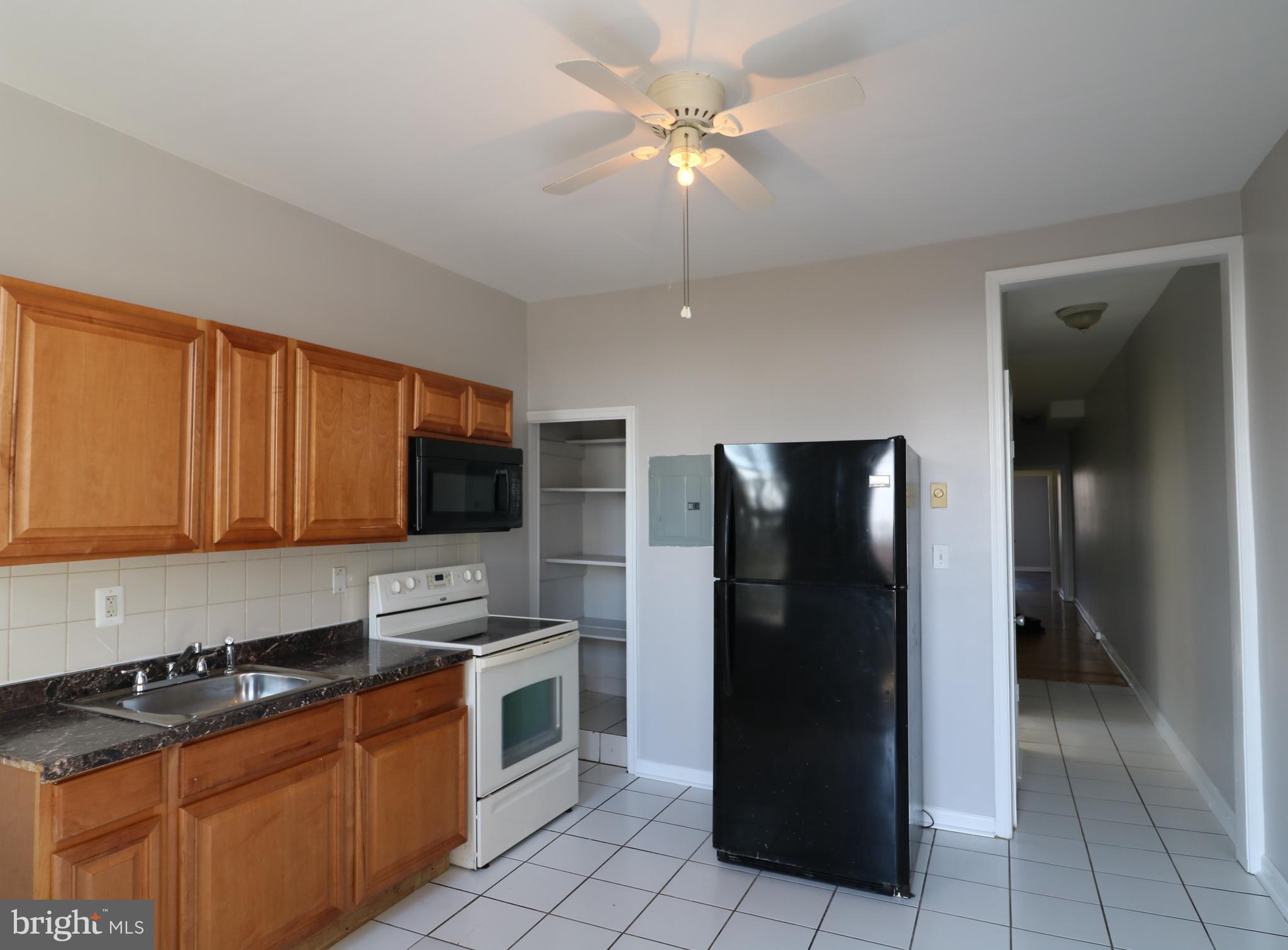 MONDAWMIN - Residential Lease