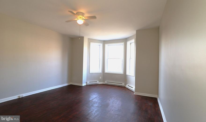 Please contact us with your client's email address we will send the RentSpree link to them. There is a $30.00 application fee for all tenants over the age of 18. PLEASE MAKE ALL APPOINTMENTS THROUGH SHOWING TIME.