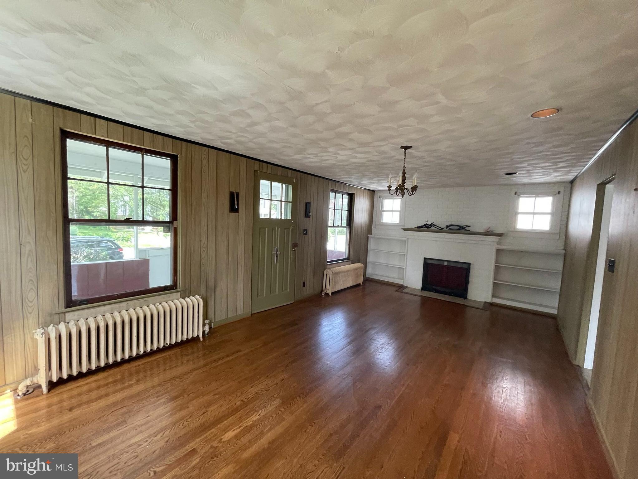 BRIGHTWOOD - Residential