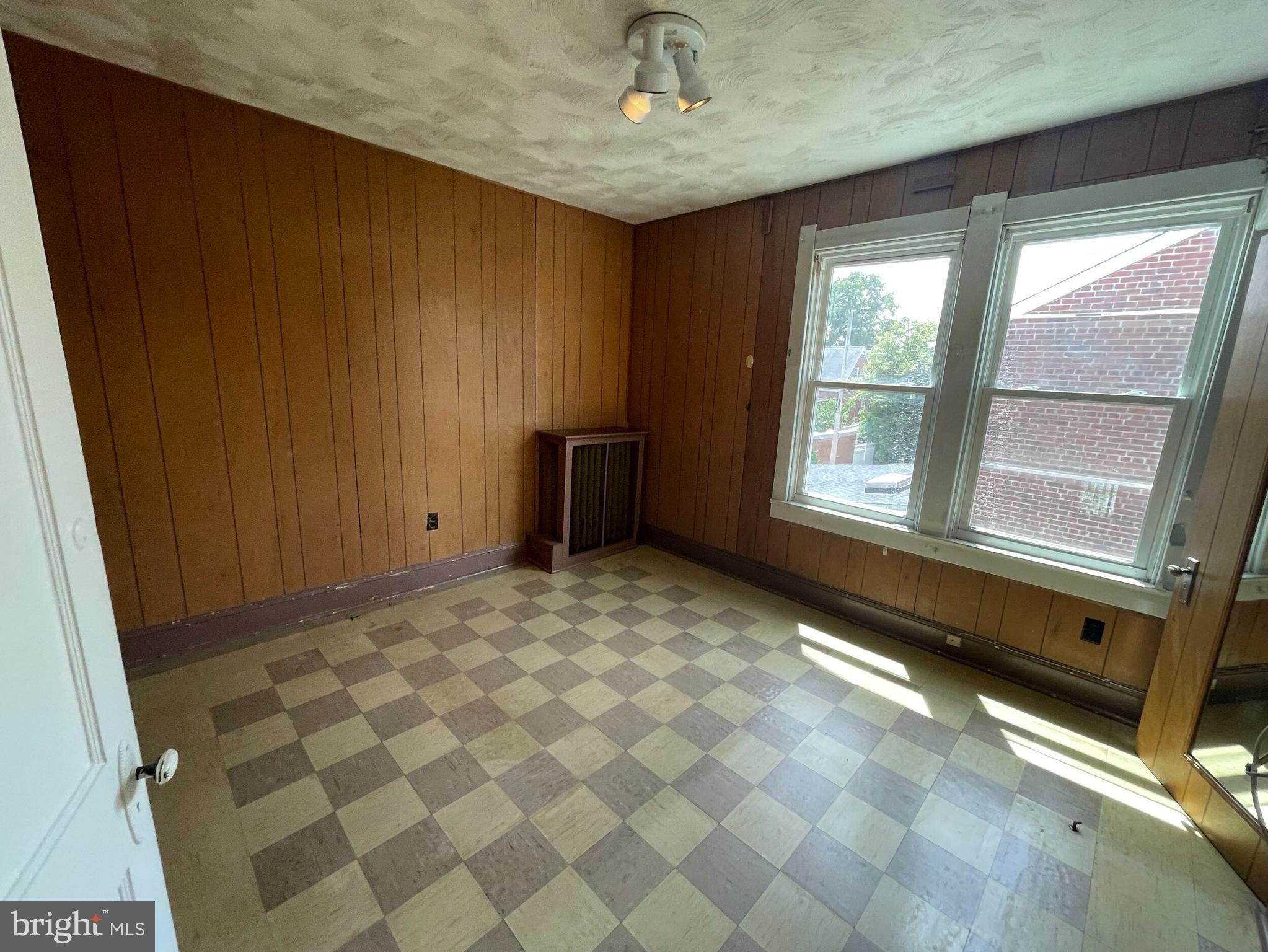BRIGHTWOOD - Residential