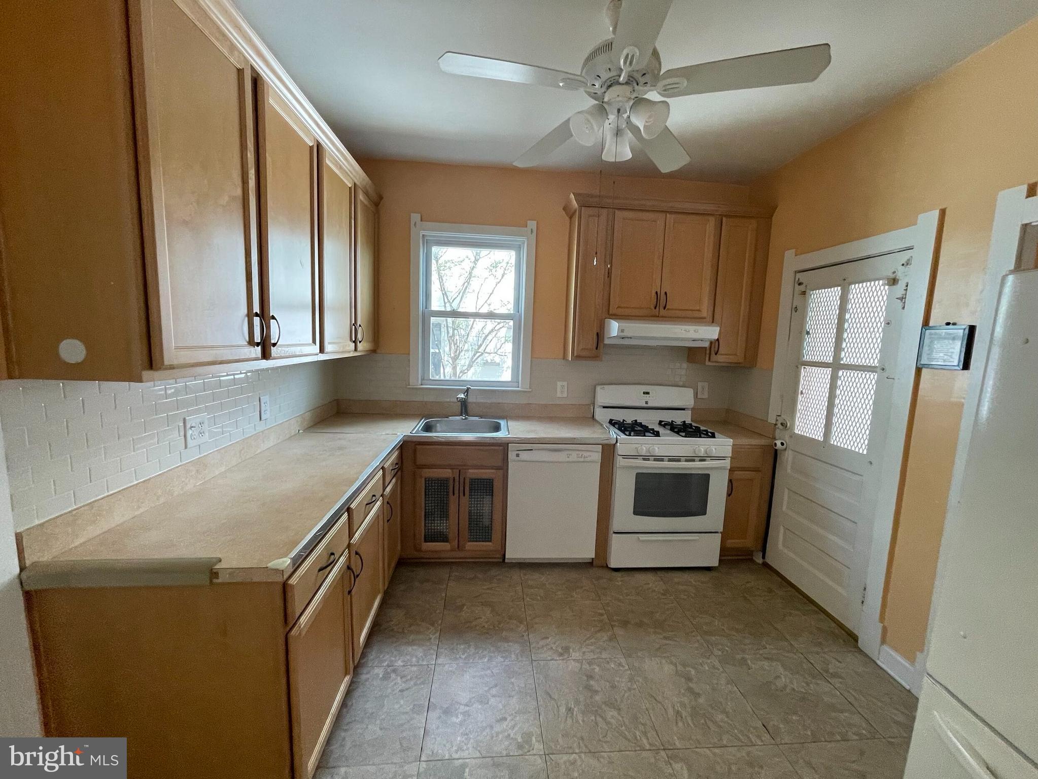 BRIGHTWOOD - Residential