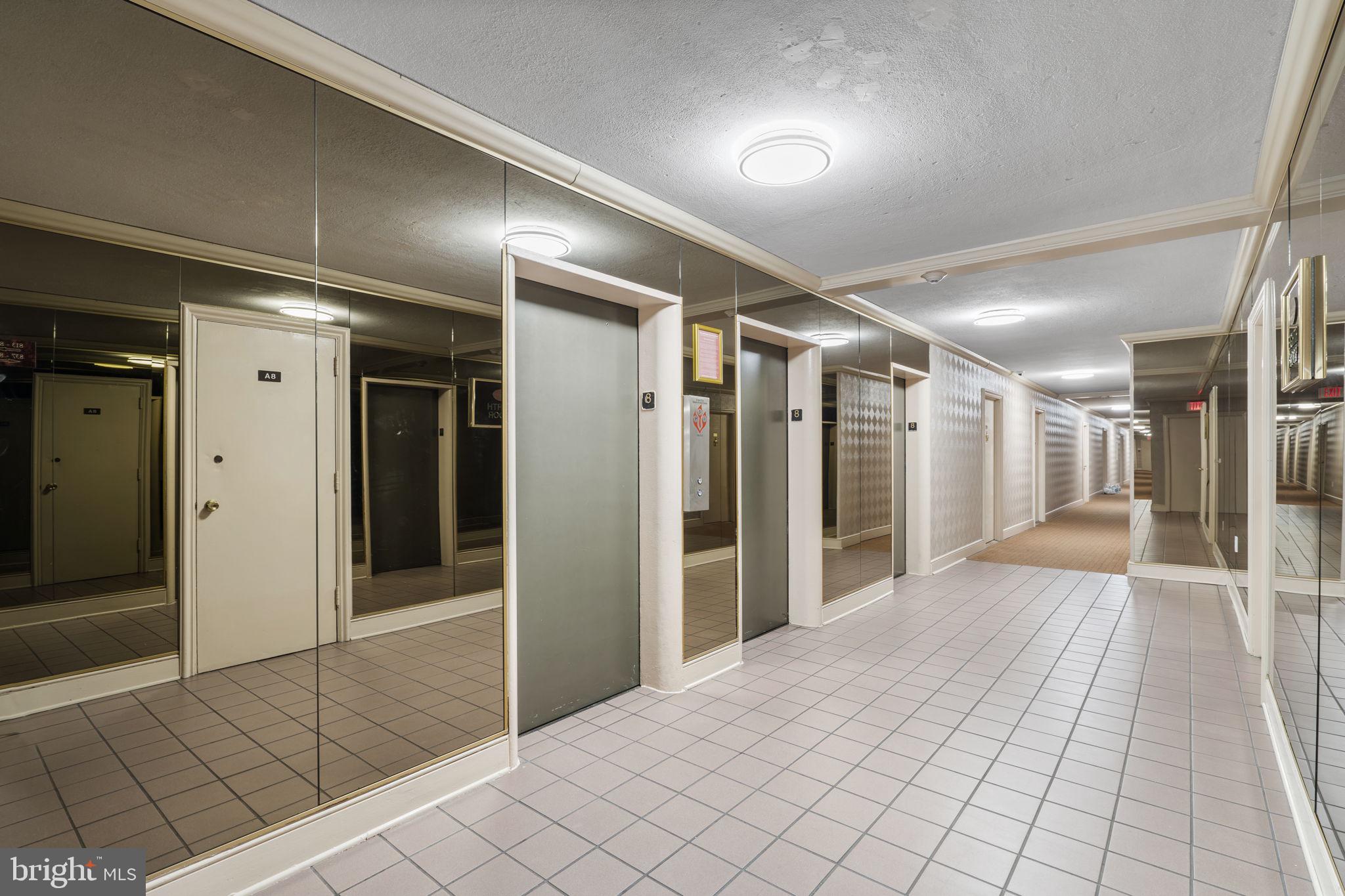 1021 ARLINGTON BOULEVARD 806