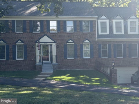 Photo of 12469 Cavalier Dr, LAKE RIDGE, VA 22192 (MLS # VAPW2130398)