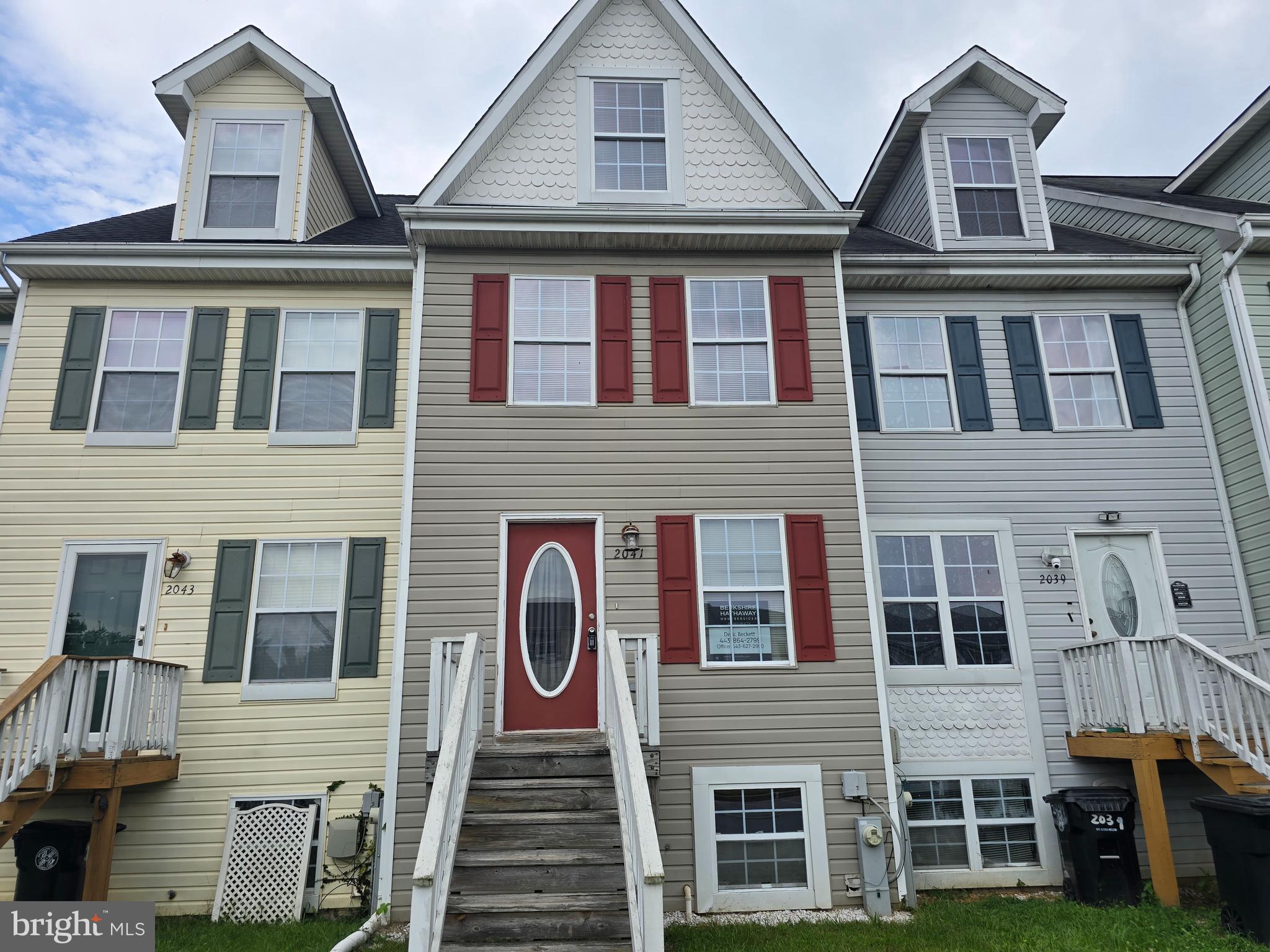 ************FOR SALE ONLY. THIS IS NOT A RENTAL ***********
Charming 2-Bedroom Townhouse with Loft & Expansion Potential in Park Trail, Windsor Mill
Welcome to this bright and inviting 2-bedroom interior townhouse located in the desirable Park Trail community of Windsor Mill, Maryland. Boasting tons of natural light and incredible potential, this home is perfect for buyers looking to customize and expand.
The main level features a comfortable living space with great flow, while upstairs you'll find two well-sized bedrooms. The real standout is the spacious, finished loft—complete with flooring and some plumbing—offering the opportunity to create a stunning primary bedroom suite or an additional living area. There's also plumbing in the basement, providing the option to add another full bathroom and increase the home's value and functionality.
Enjoy the convenience of assigned parking and a peaceful neighborhood setting, all while being close to local amenities, commuter routes, and parks.
This is a fantastic opportunity to invest in a home with so much upside. Whether you're a first-time buyer or investor, bring your vision and make it yours!