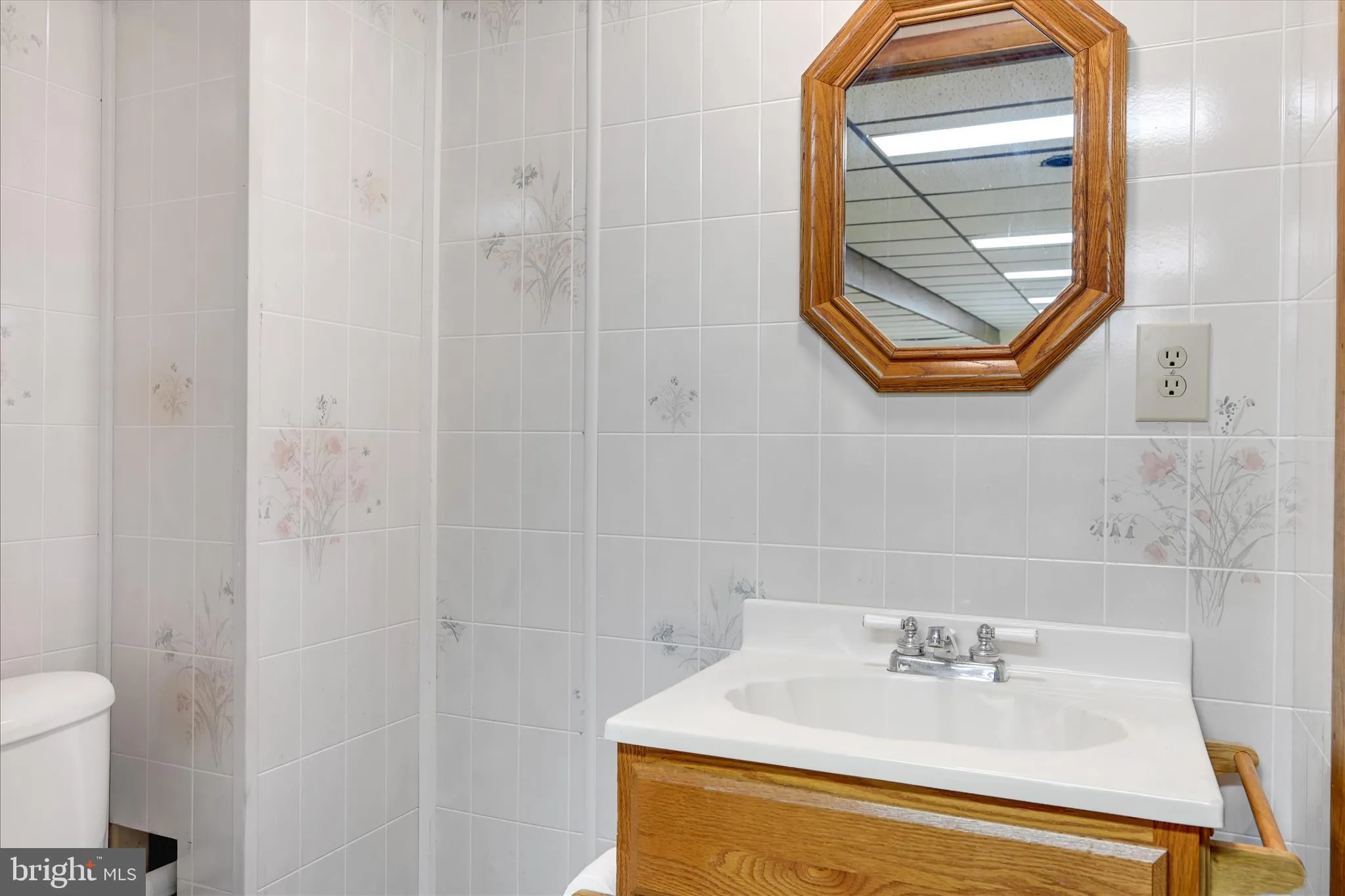 Auburn, Pennsylvania 17922, United States, 4 Bedrooms Bedrooms, ,4 BathroomsBathrooms,Residential,Active,241331