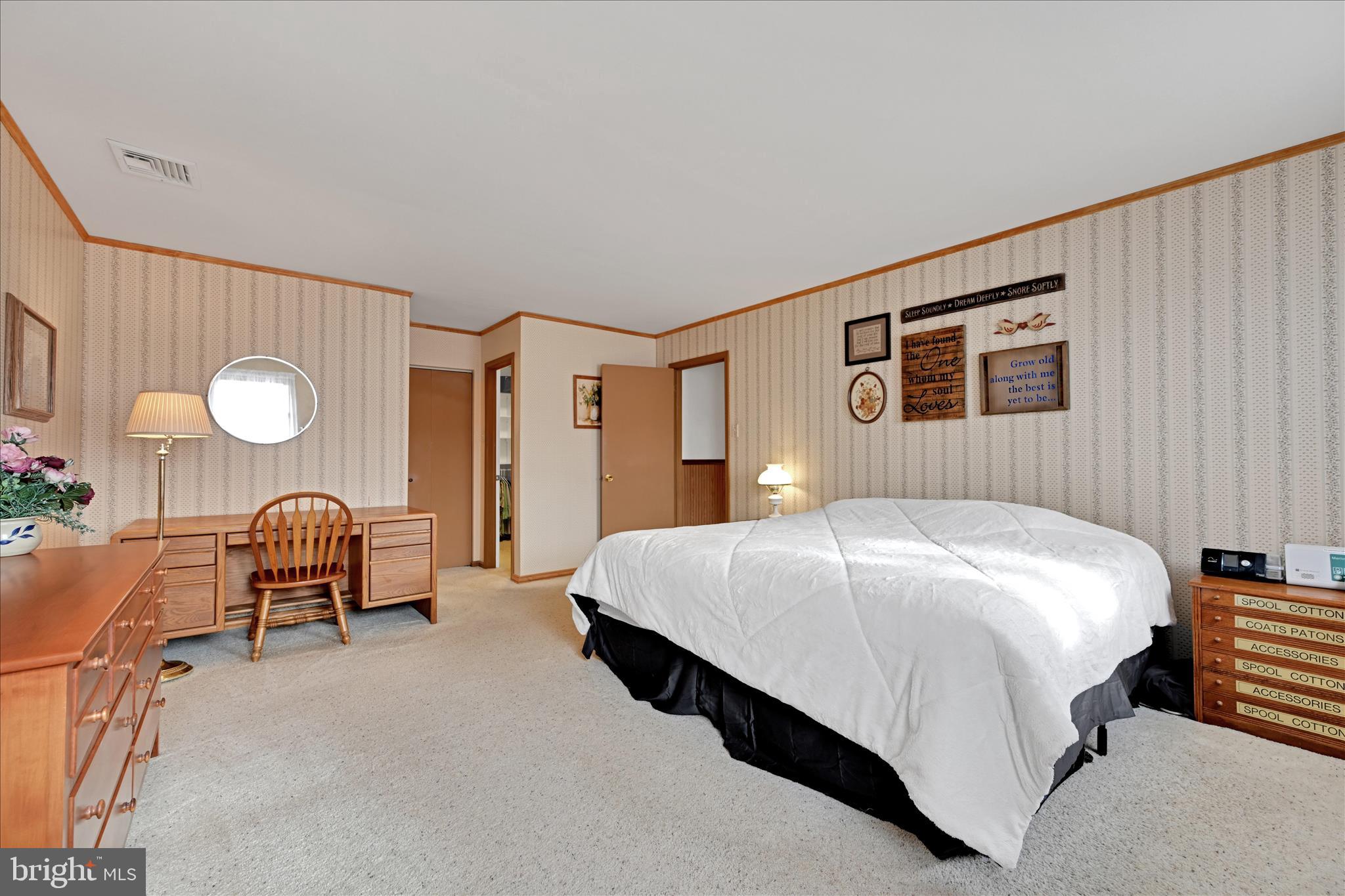 LAKE WYNONAH - Residential