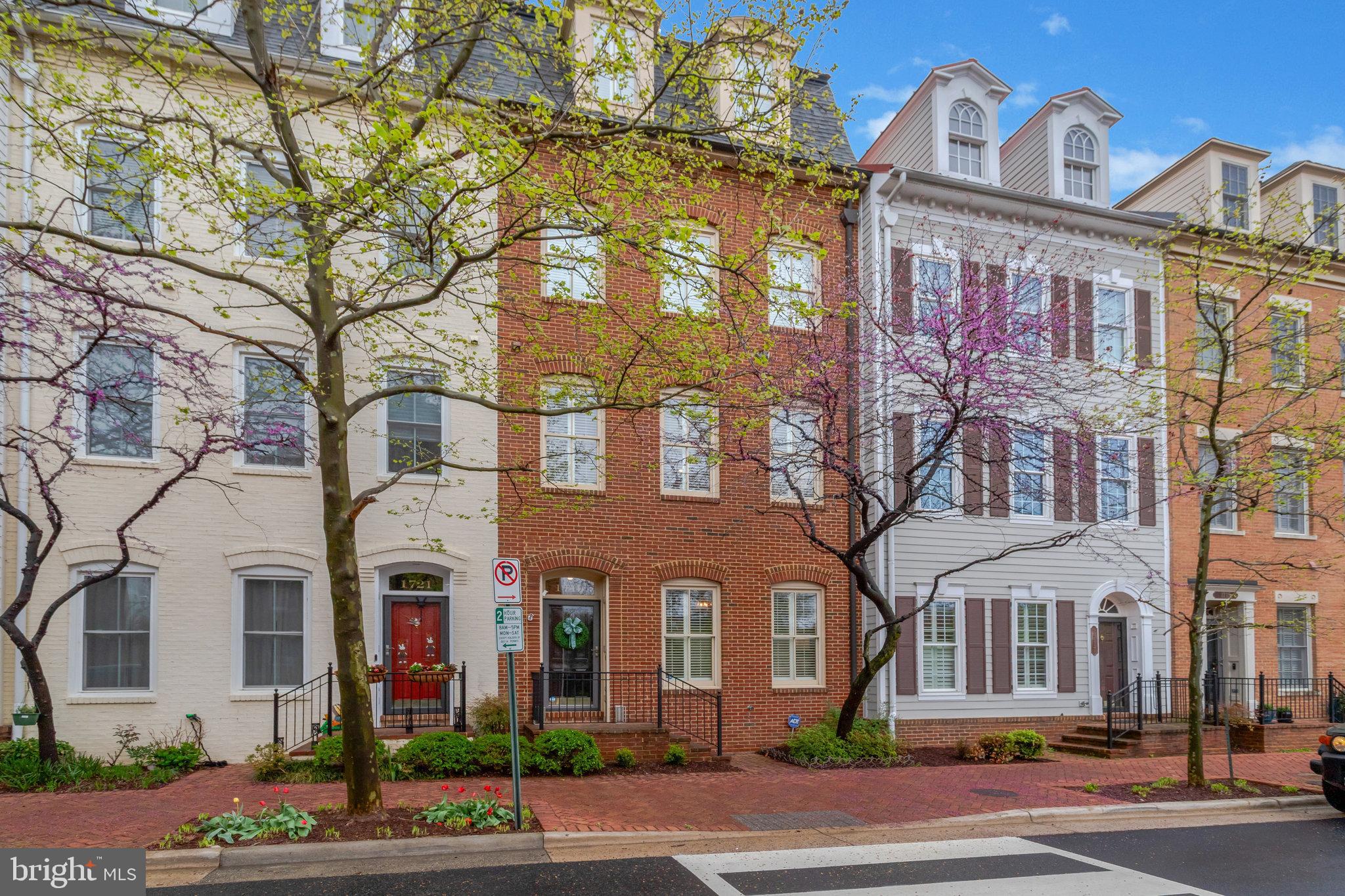 POTOMAC GREENS - Residential Lease