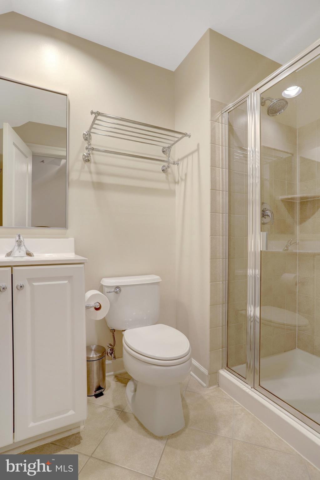 POTOMAC GREENS - Residential Lease