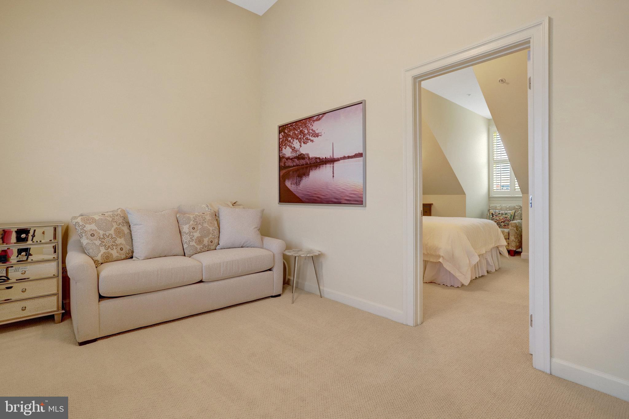 POTOMAC GREENS - Residential Lease