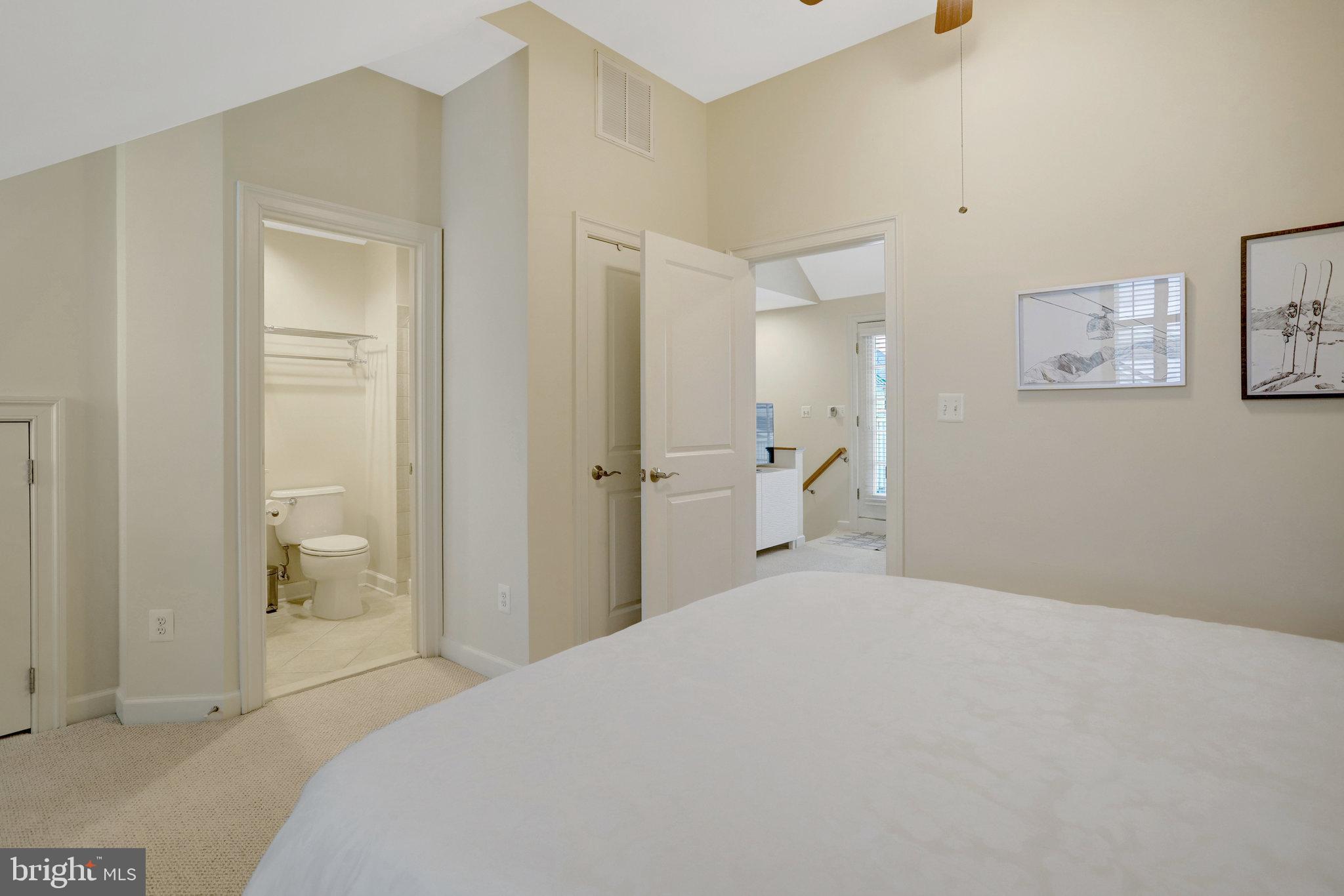 POTOMAC GREENS - Residential Lease