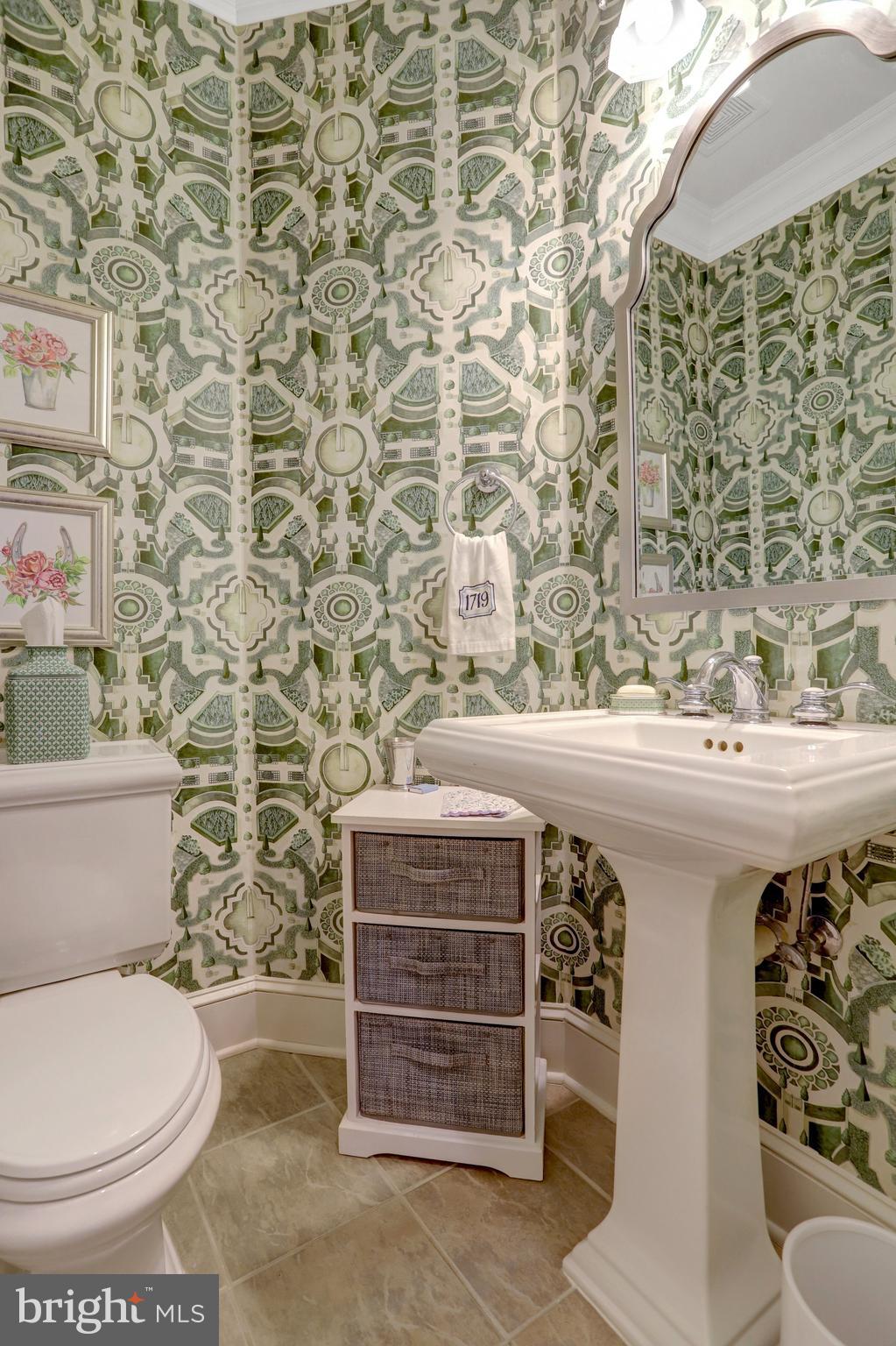 POTOMAC GREENS - Residential Lease