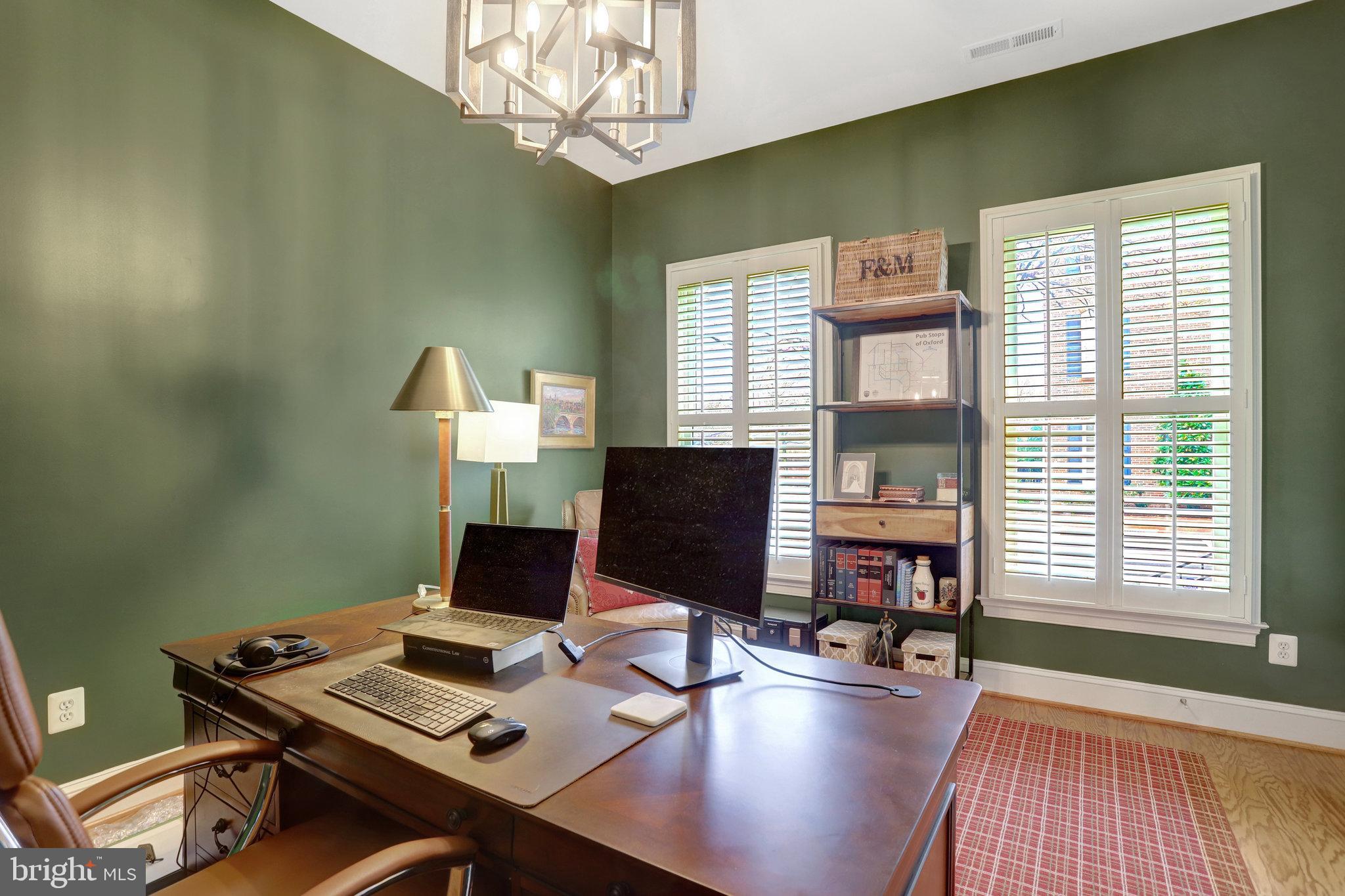 POTOMAC GREENS - Residential Lease