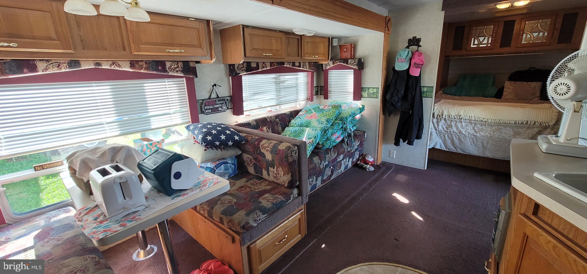 RIVER BEND - Residential