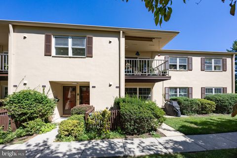 414 OLD FORGE CROSSING 414 DEVON PA 19333