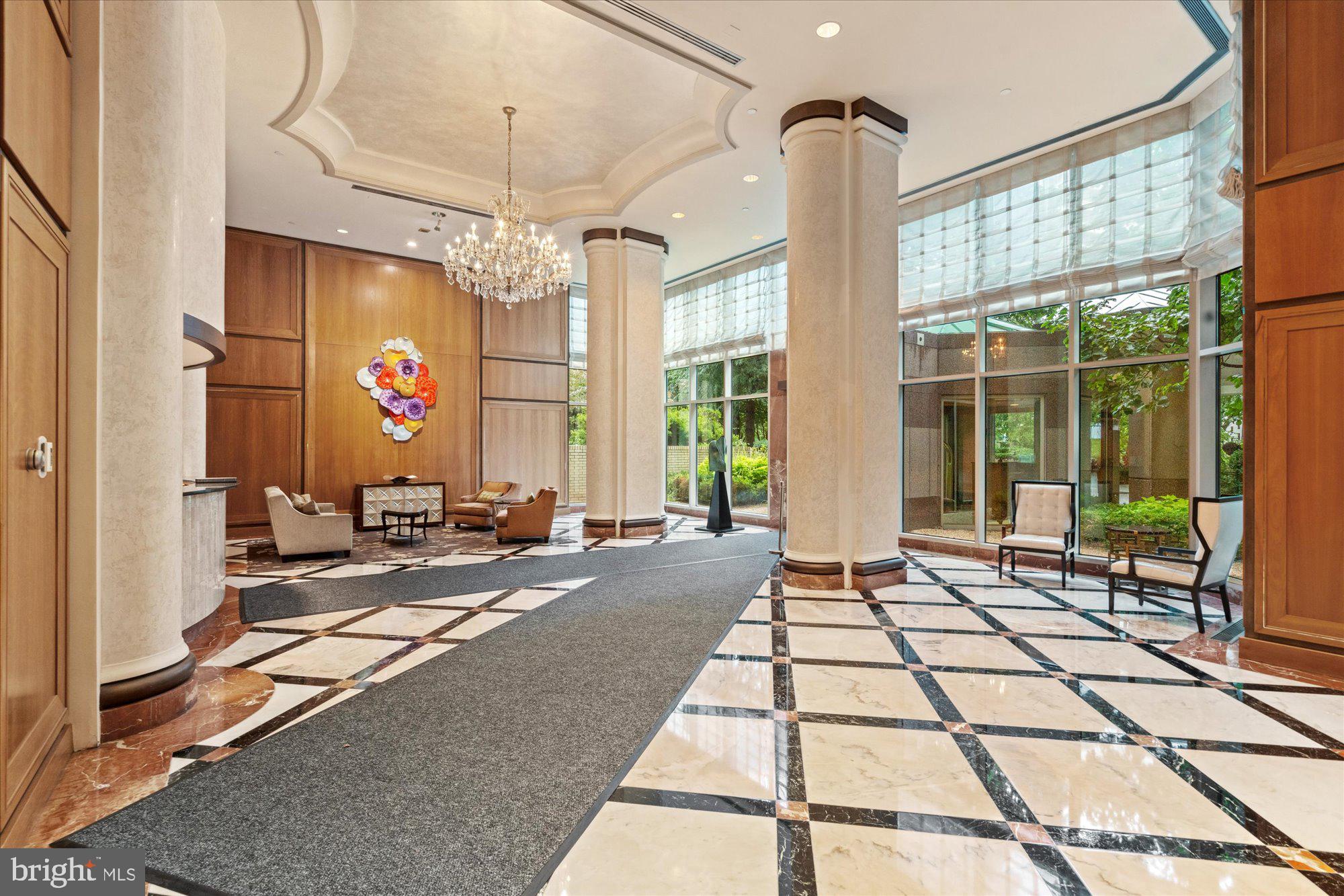 SOMERSET HOUSE - Residential