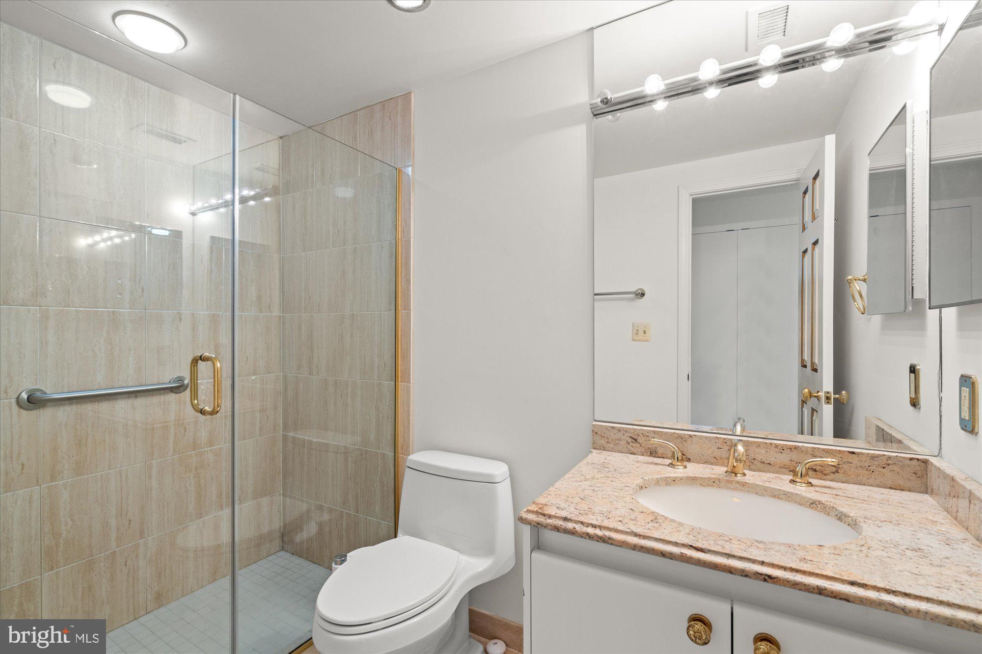 SOMERSET HOUSE - Residential