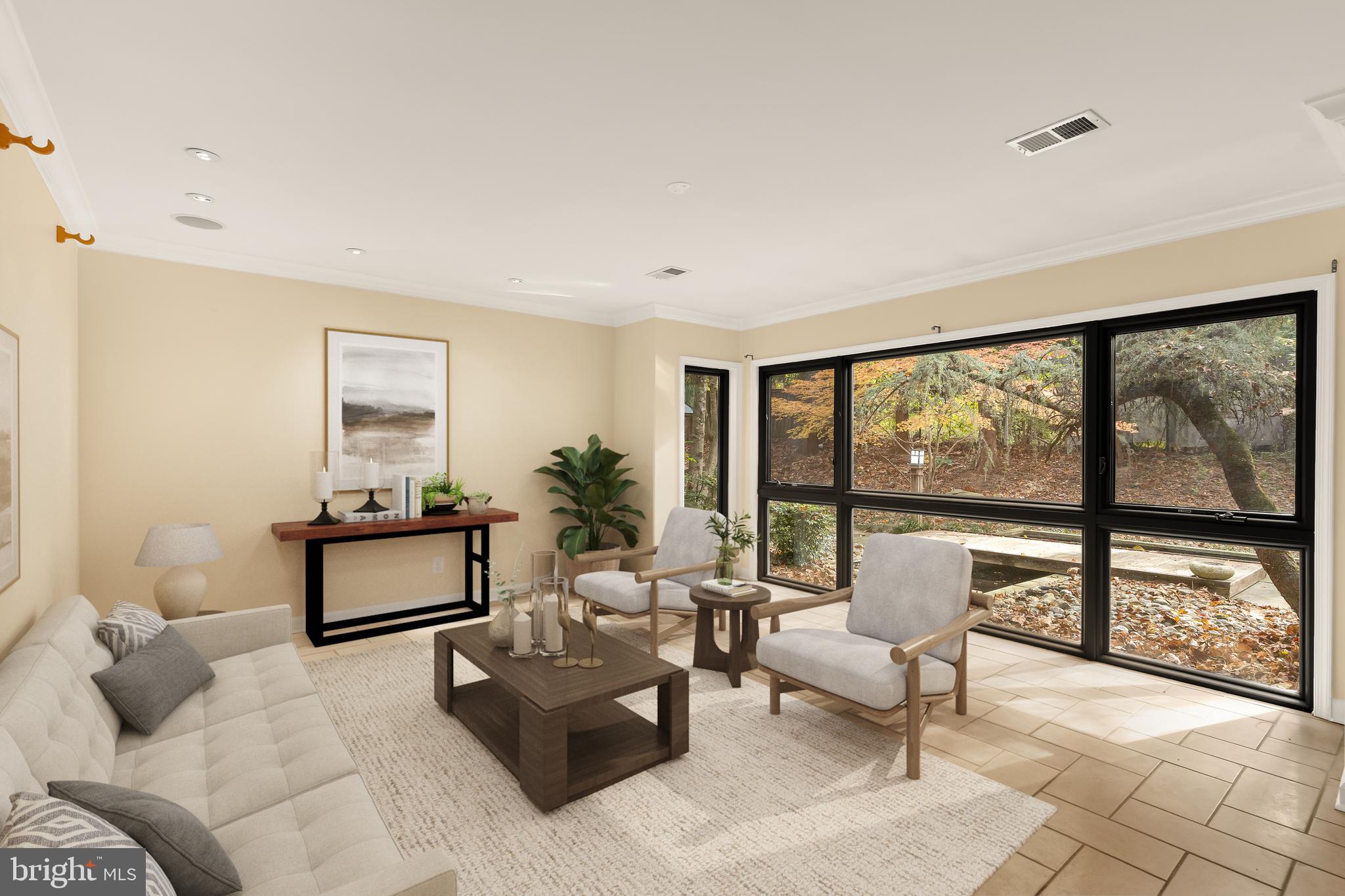 LANGLEY OAKS - Residential Lease