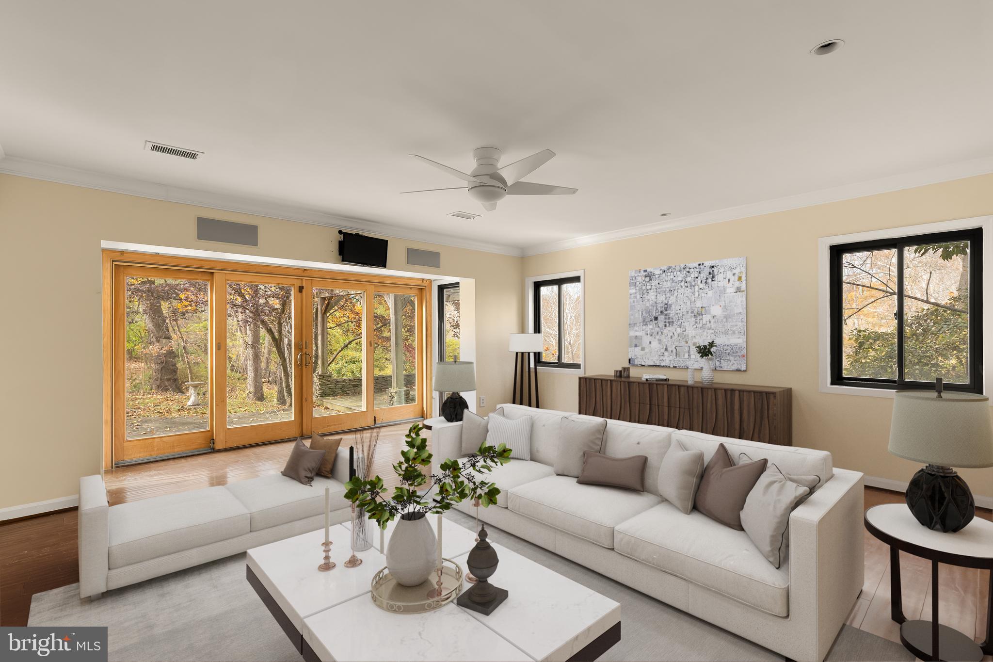 LANGLEY OAKS - Residential Lease