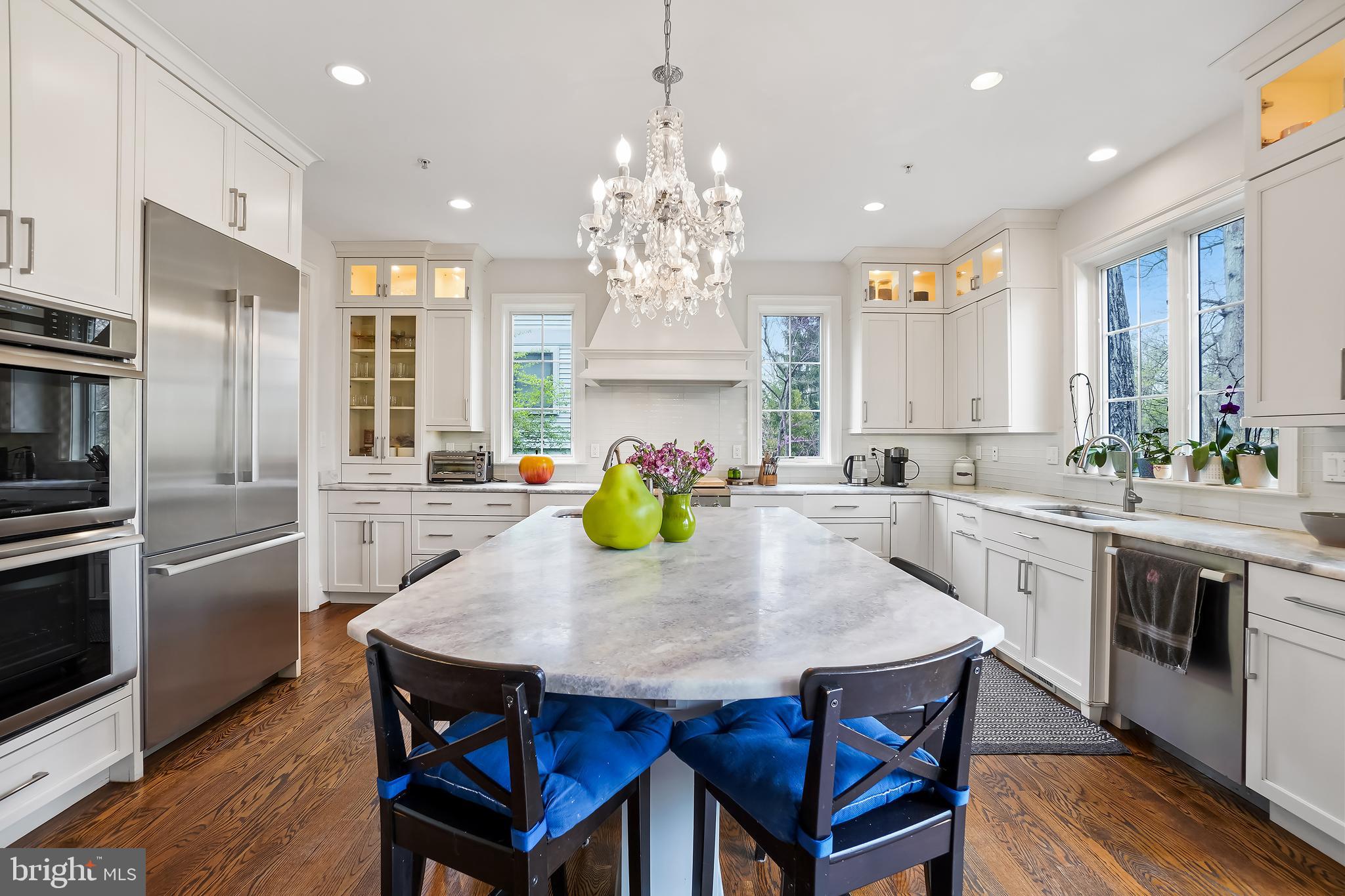 WOODHAVEN - Residential