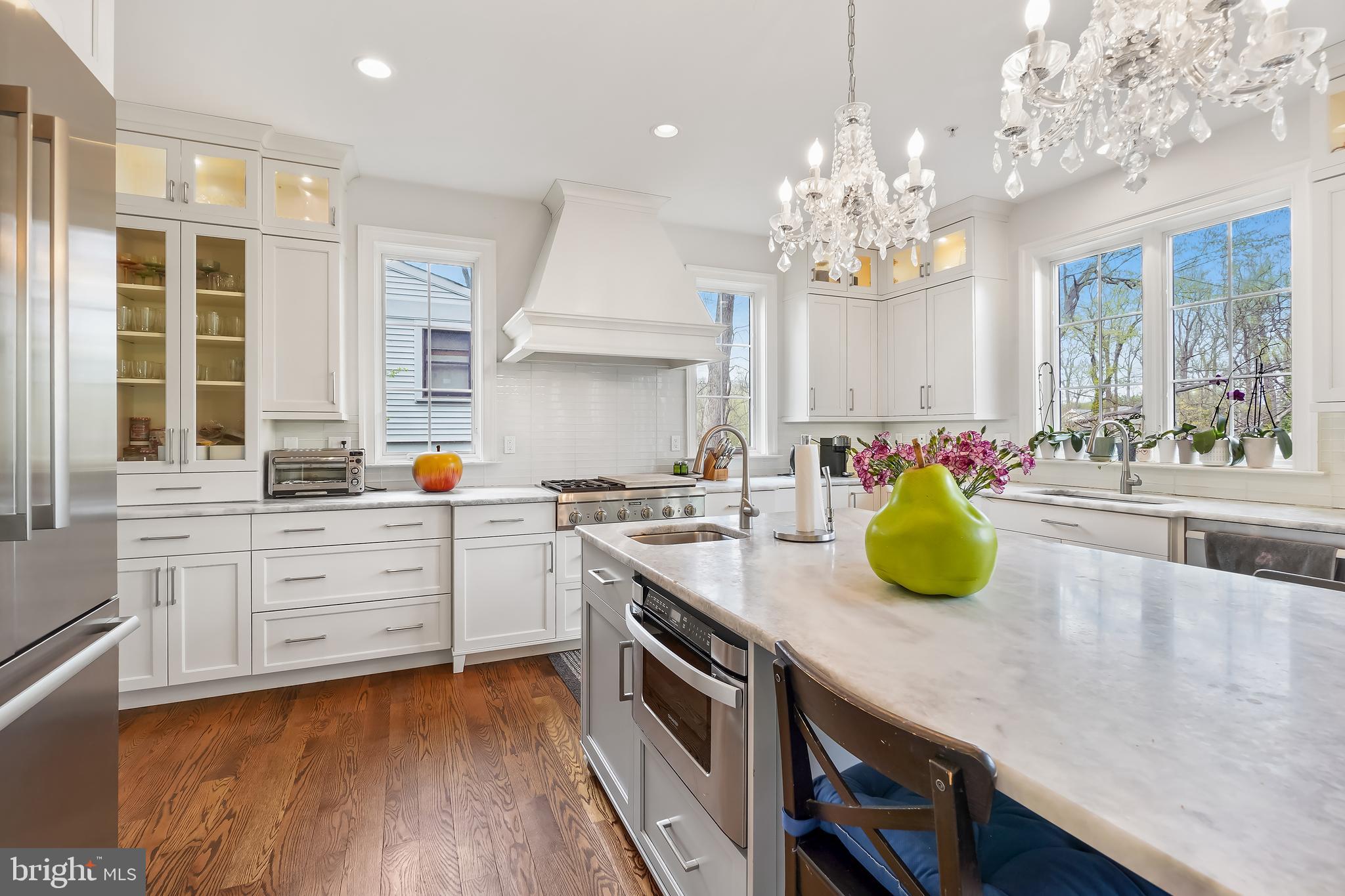 WOODHAVEN - Residential