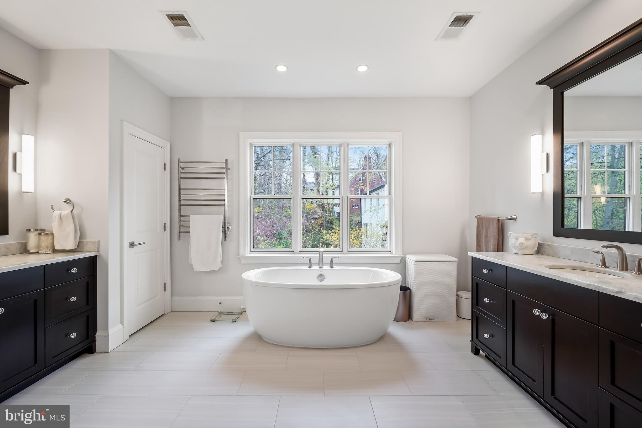 WOODHAVEN - Residential