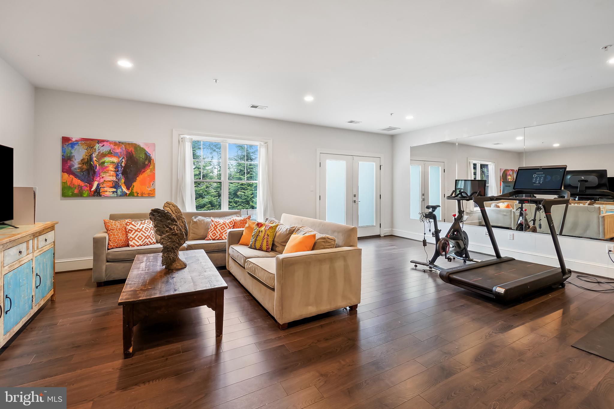 WOODHAVEN - Residential