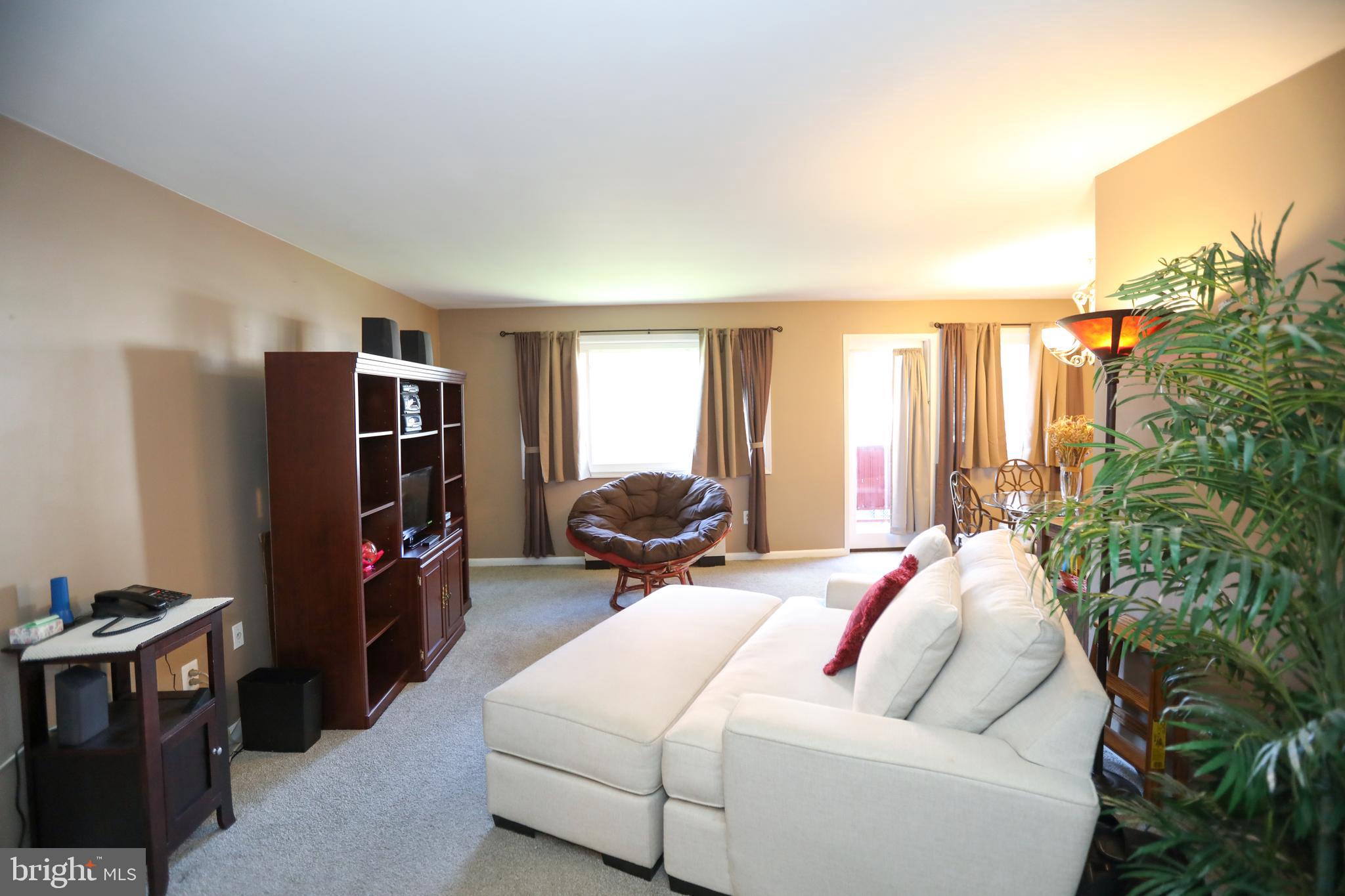 1830 COLUMBIA PIKE S 104