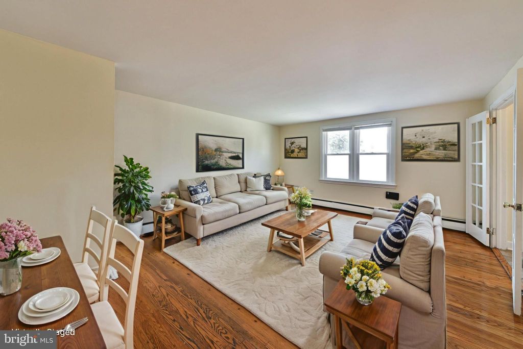 Photo of 456 N Easton Road, GLENSIDE, PA 19038 (MLS # PAMC2171136)