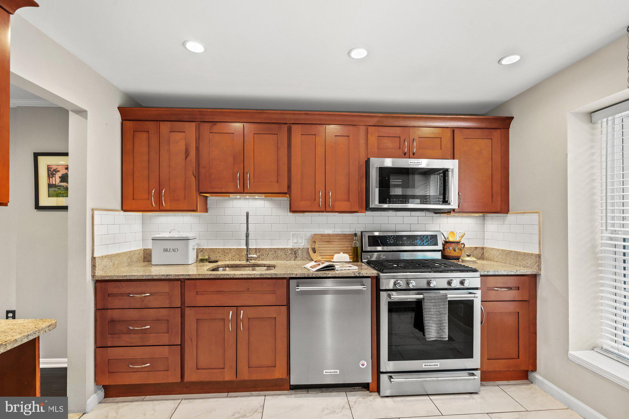 HAYFIELD VIEW - Residential