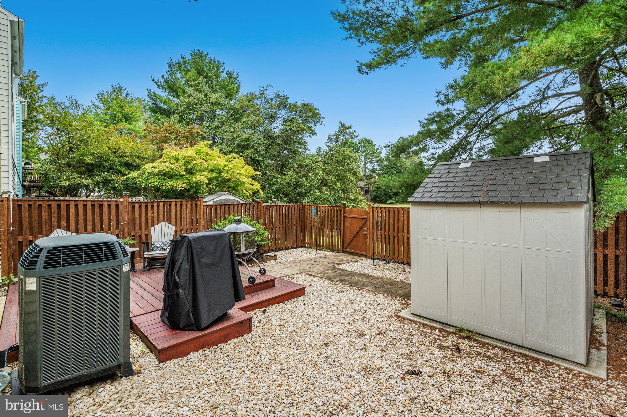 HAYFIELD VIEW - Residential