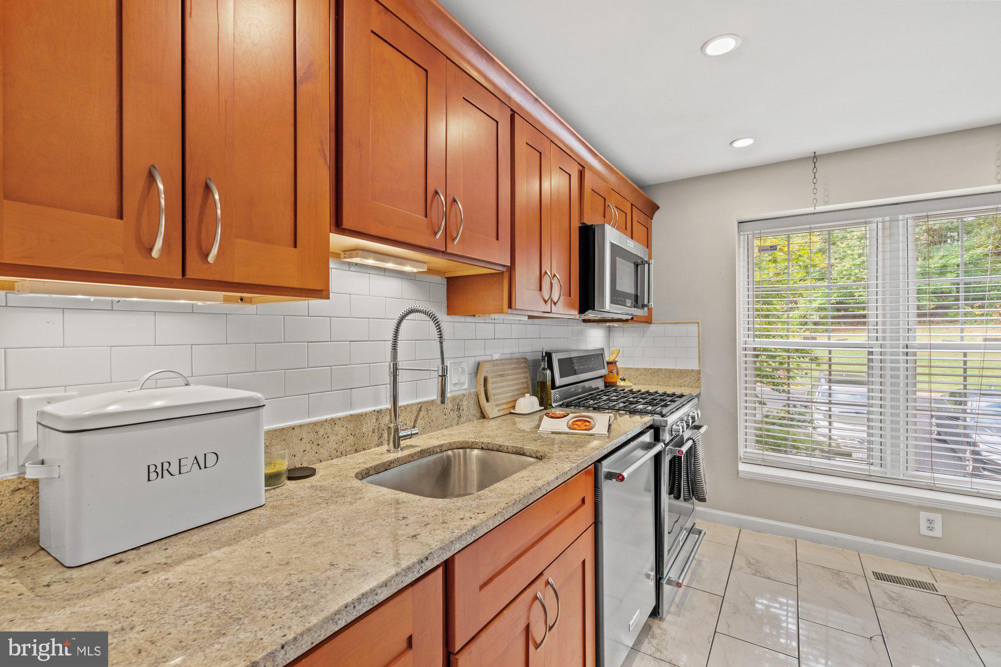 HAYFIELD VIEW - Residential