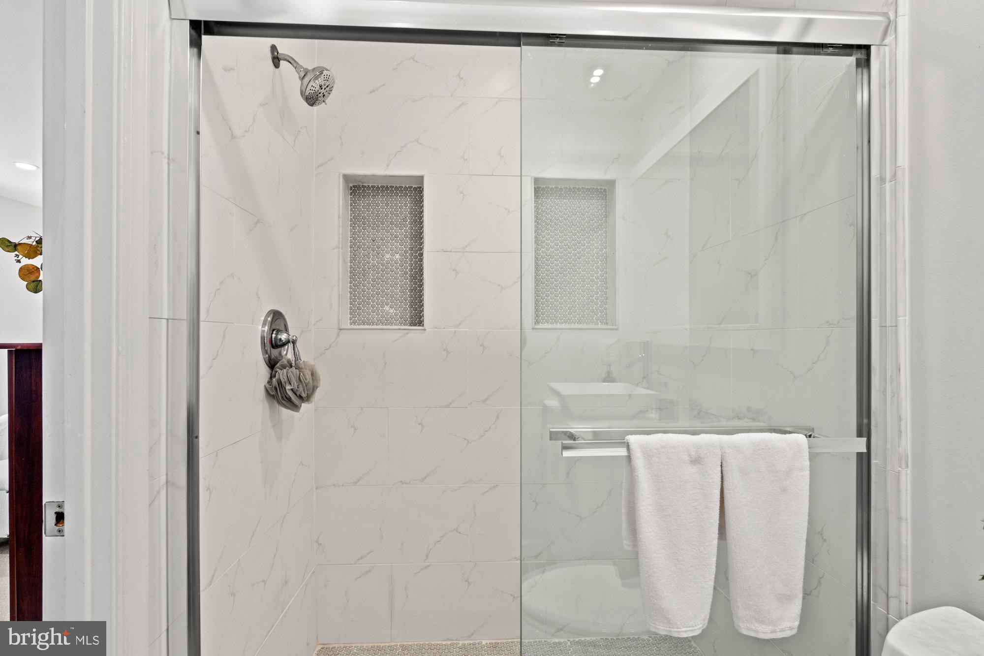 HAYFIELD VIEW - Residential