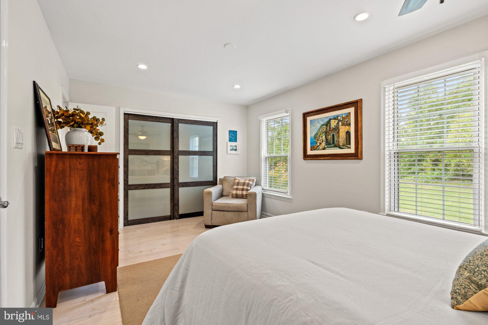 HAYFIELD VIEW - Residential