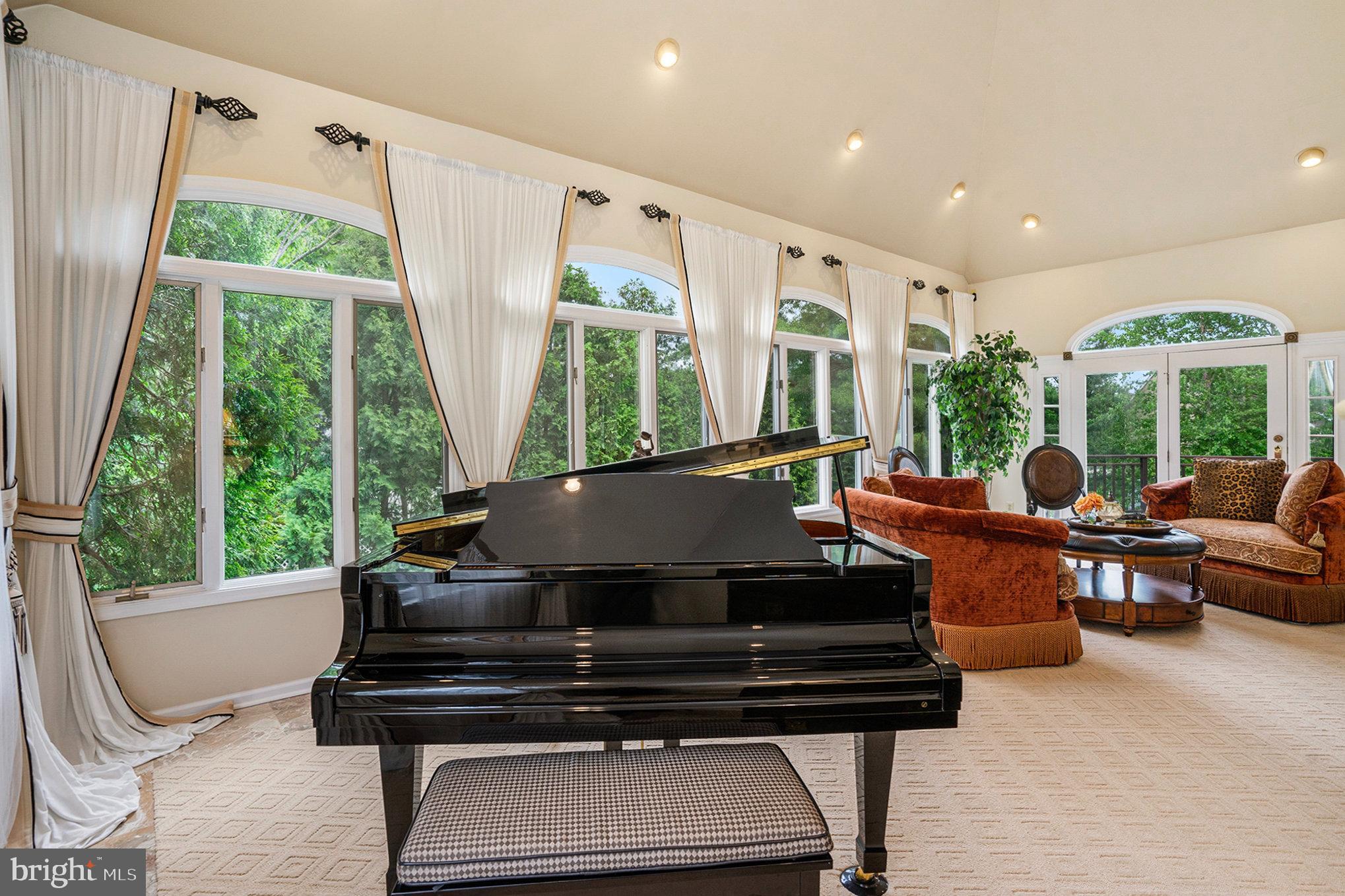 DUBLIN HUNT II - Residential