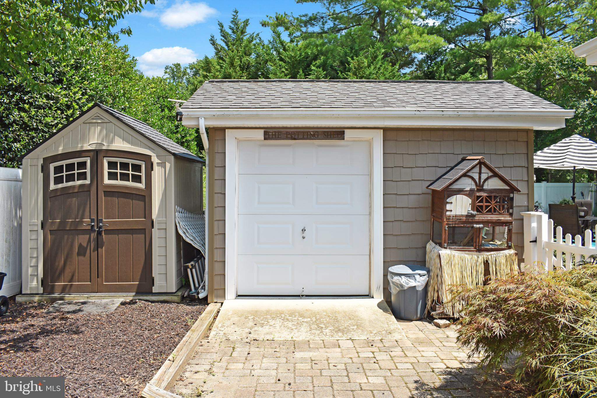 BRIARWOOD - Residential