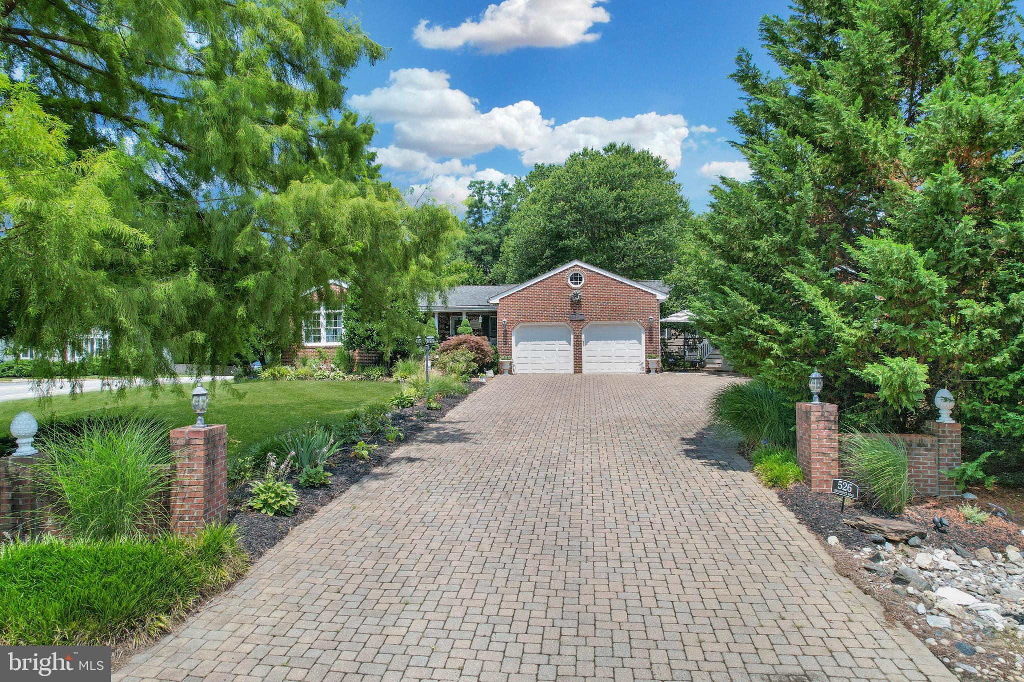 BRIARWOOD - Residential