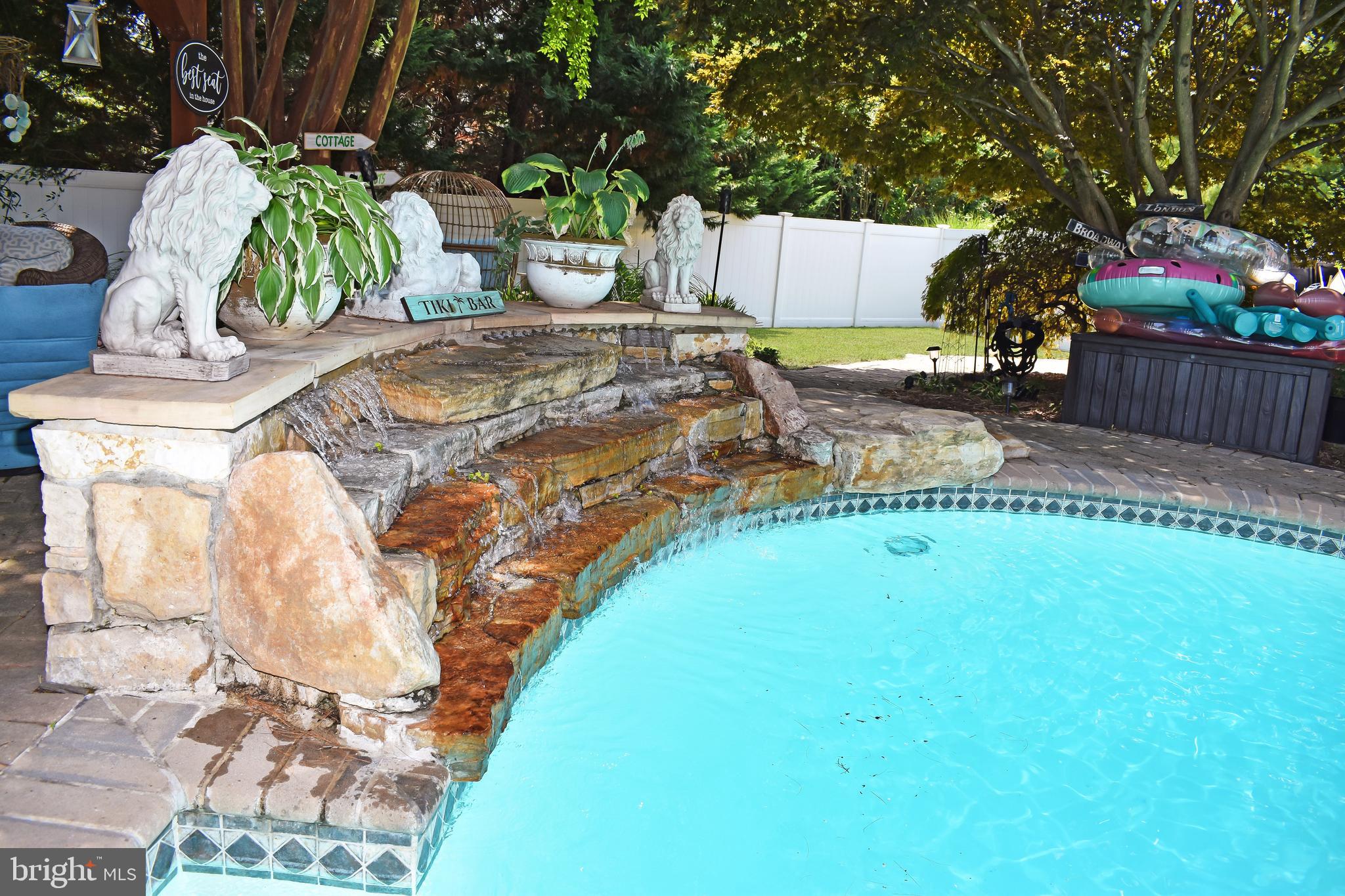 BRIARWOOD - Residential