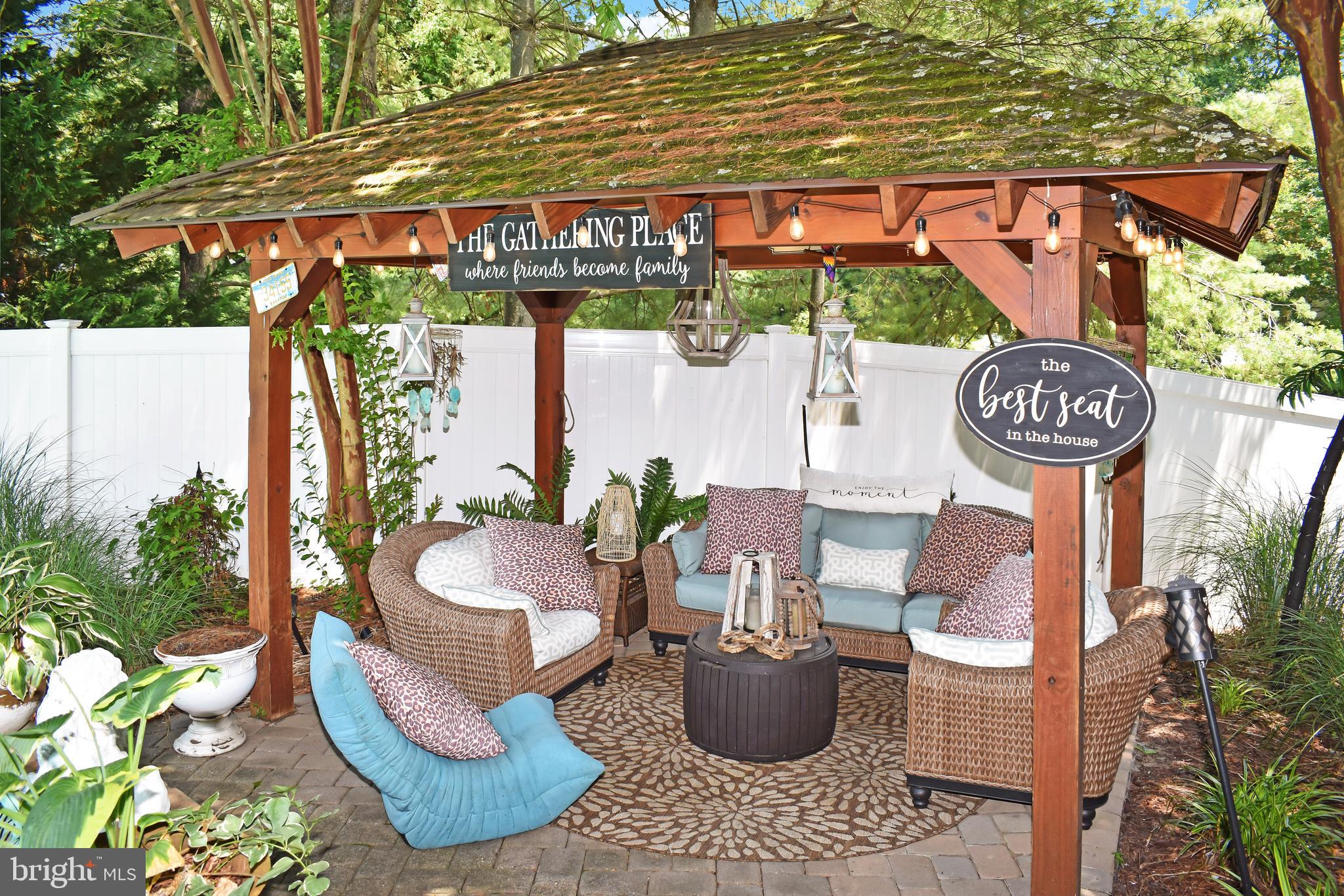 BRIARWOOD - Residential