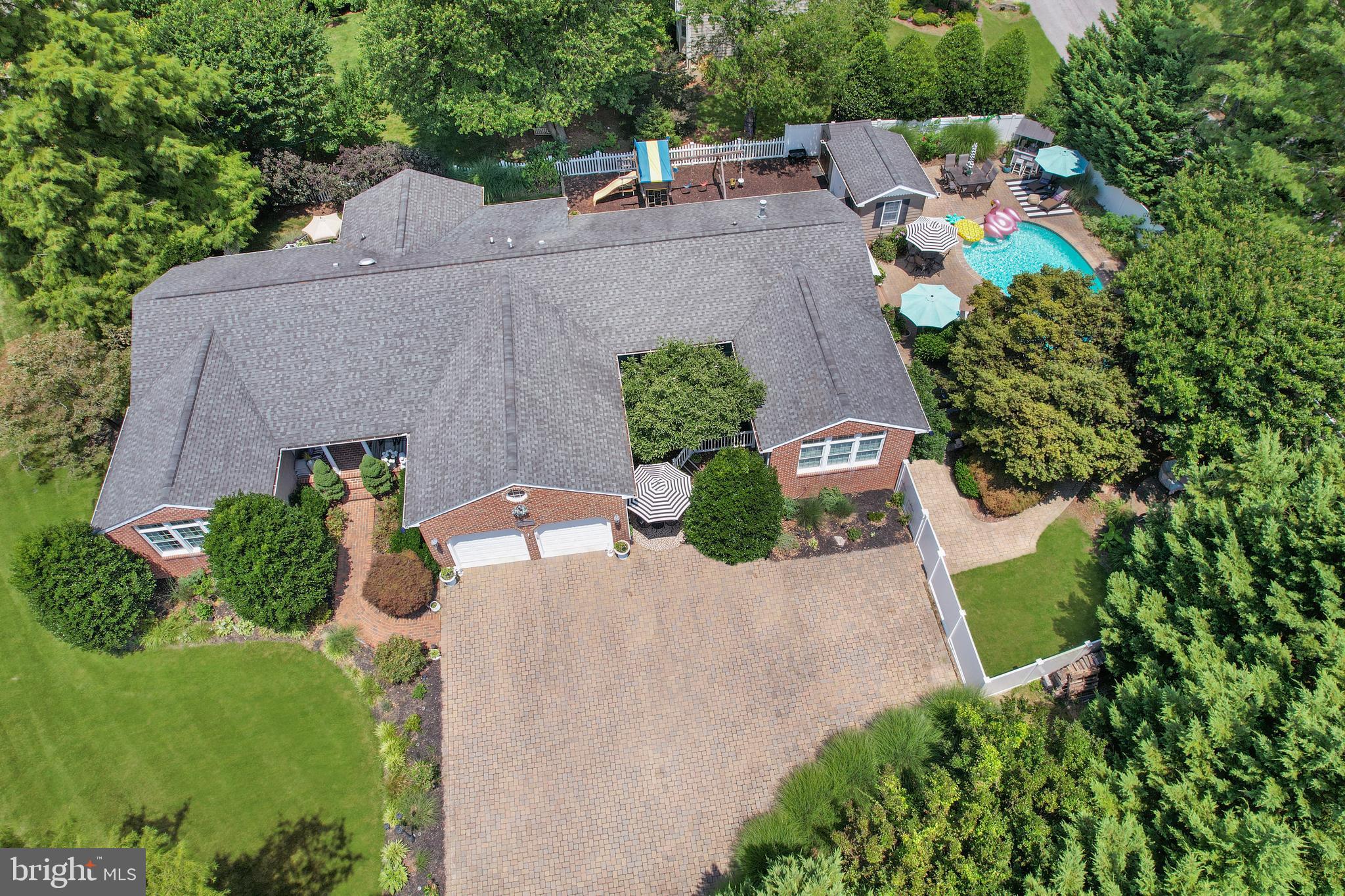 BRIARWOOD - Residential