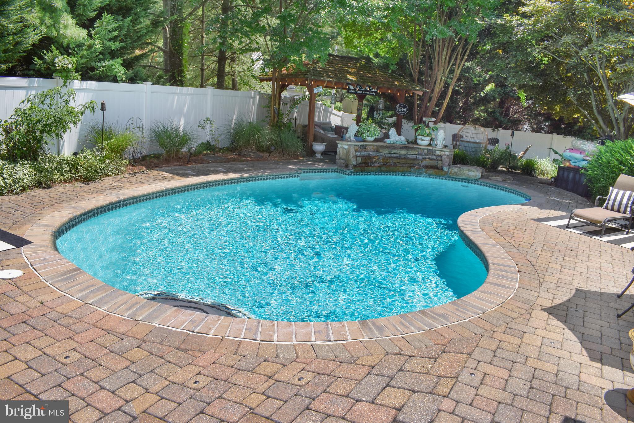 BRIARWOOD - Residential