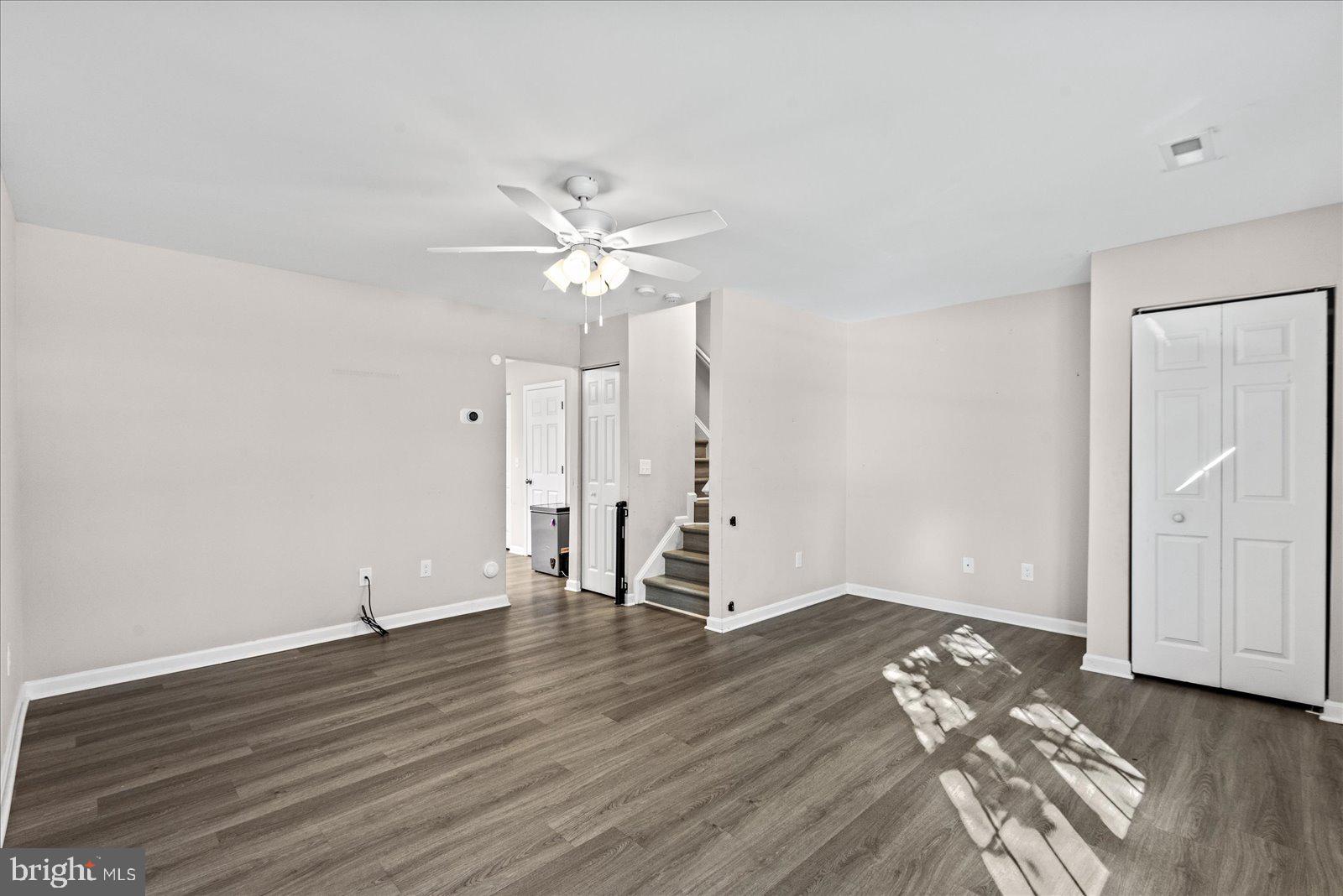 COVENTRY CREEK - Residential