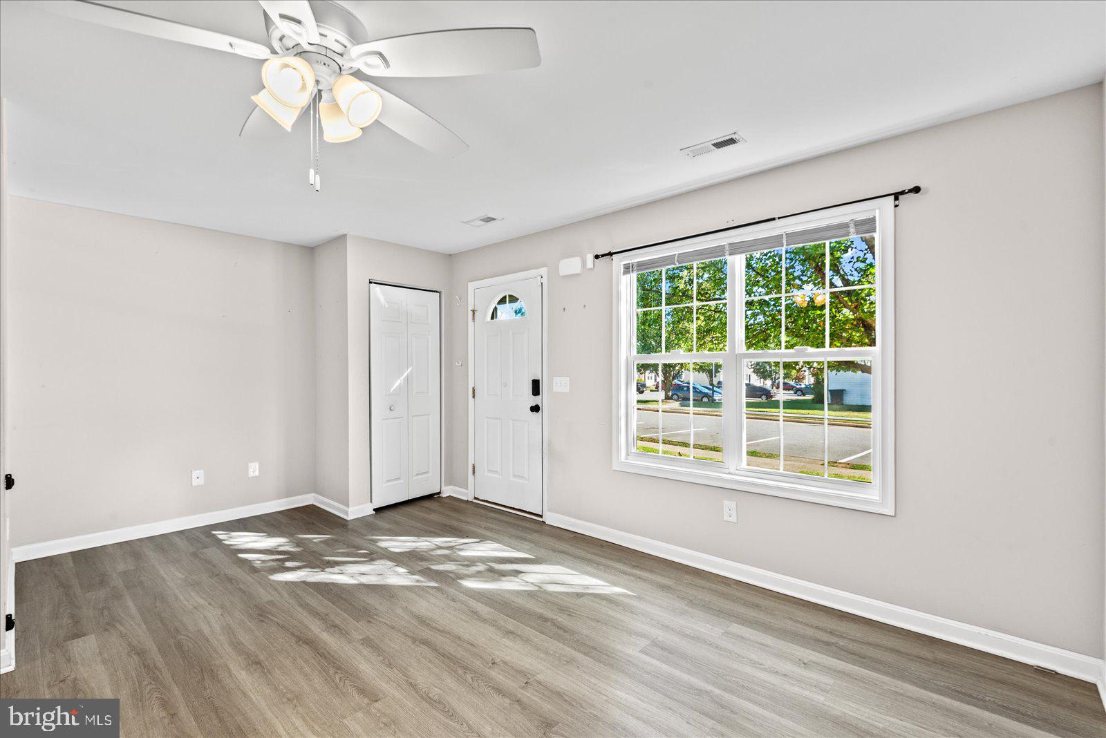 COVENTRY CREEK - Residential