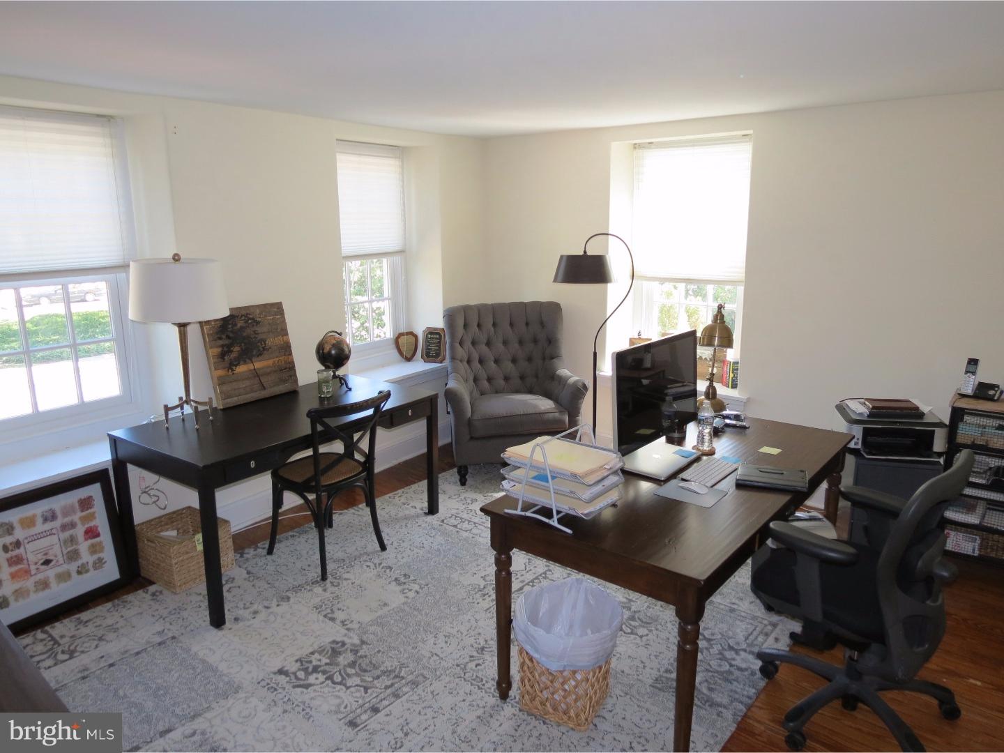 CHESTNUT HILL - Residential Lease