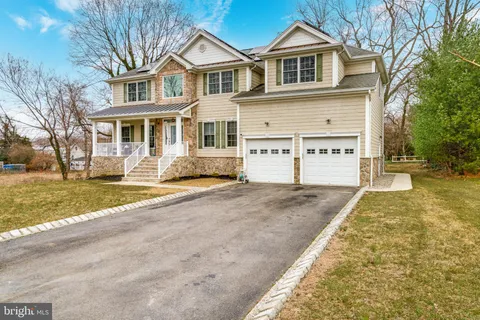 MLS: NJME2055930