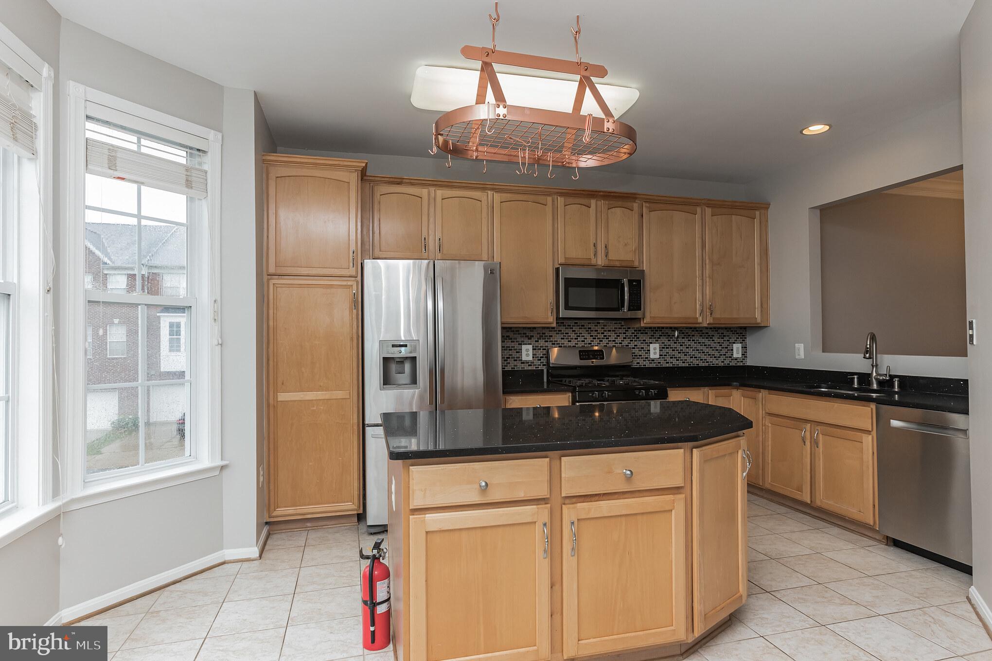 POTOMAC STATION - Residential
