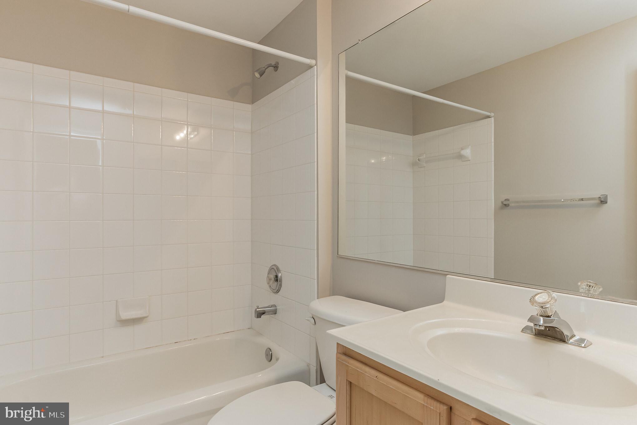 POTOMAC STATION - Residential