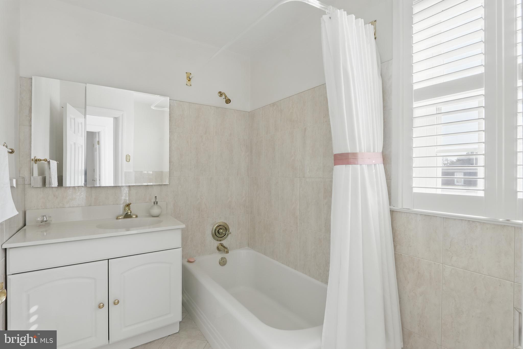 BEECHFIELD - Residential